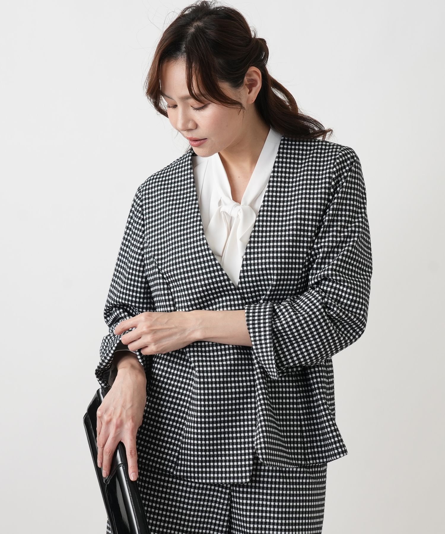 【レリアンプラスハウス/Leilian PLUS HOUSE】のジャケット 大人の最旬トレンドファッション＆コーディネート founy(ファウニー) 　ファッション　Fashion　レディースファッション　Fashion for Women　アウター　Coat / Outerwear Collection　レディースジャケット・軽アウター　Jackets　インナー　Innerwear　ウォッシャブル　Machine Washable　カーディガン　Cardigan, Knitwear　クラシカル　Classical, Vintage-Inspired　ジャケット　Jacket, Outerwear　タートルネック　Turtleneck, High Neck　チェック　Check, Plaid, Tartan　ポケット　Pocket, Pocket Detail　夏　Summer　無地　Plain, Solid Color　長袖　Long Sleeve, Full Sleeve　 other-1|ID: prp329100004986397 ipo3291000000037350008