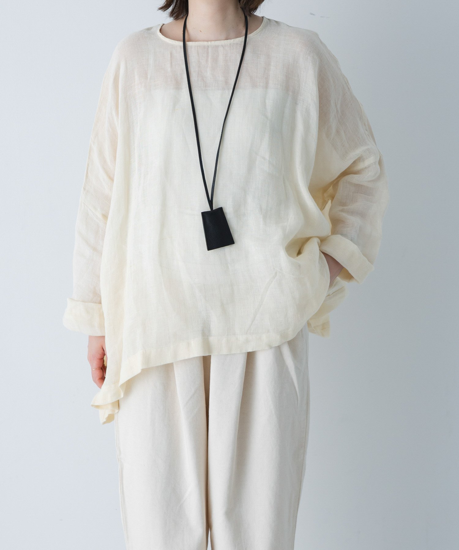 【かぐれ/kagure / URBAN RESEARCH】のリネンボイルワイドプルオーバー インテリア・キッズ・メンズ・レディースファッション・服の通販 founy(ファウニー) 　ファッション　Fashion　レディースファッション　Fashion for Women　トップス・カットソー　Cut & Sew Tops　カジュアルプルオーバー・ニットトップス　Pullovers & Knit Tops / Casual Pullovers　2026年　2026　2026春夏・S/S　Spring/Summer 2026 SS26　おすすめ　Recommended / Our Picks　リネン　Linen, Linen Fabric　ロング　Long, Long-Length　ワイド　Wide, Wide Fit　エレガント 上品　Elegant　夏　Summer　S/S・春夏　SS, Spring/Summer, Warm Season　長袖　Long Sleeve, Full Sleeve　アイボリー|ID: prp329100004986563 ipo3291000000037351551