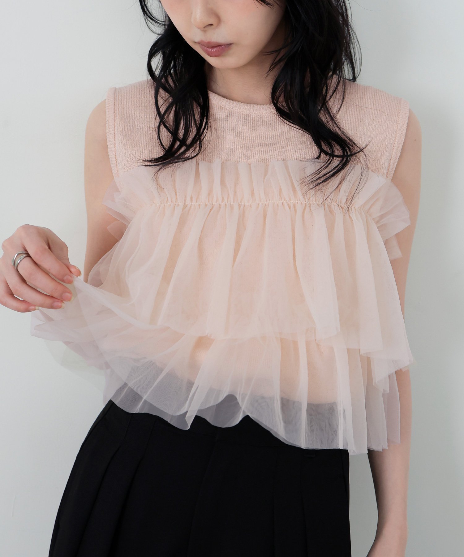 【リアン/Lian】のチュールドッキングニット インテリア・キッズ・メンズ・レディースファッション・服の通販 founy(ファウニー) 　ファッション　Fashion　レディースファッション　Fashion for Women　トップス・カットソー　Cut & Sew Tops　ニット　Knit Tops & Sweaters　コンパクト　Compact, Small Size　シンプル　Simple, Minimal　チュール　Tulip, Tulip Motif　ノースリーブ　Sleeveless, No-Sleeve　バランス　Balance, Style Balance　ボトム　Bottoms, Lower Wear　ポケット　Pocket, Pocket Detail　ピンク|ID: prp329100004986569 ipo3291000000037351596