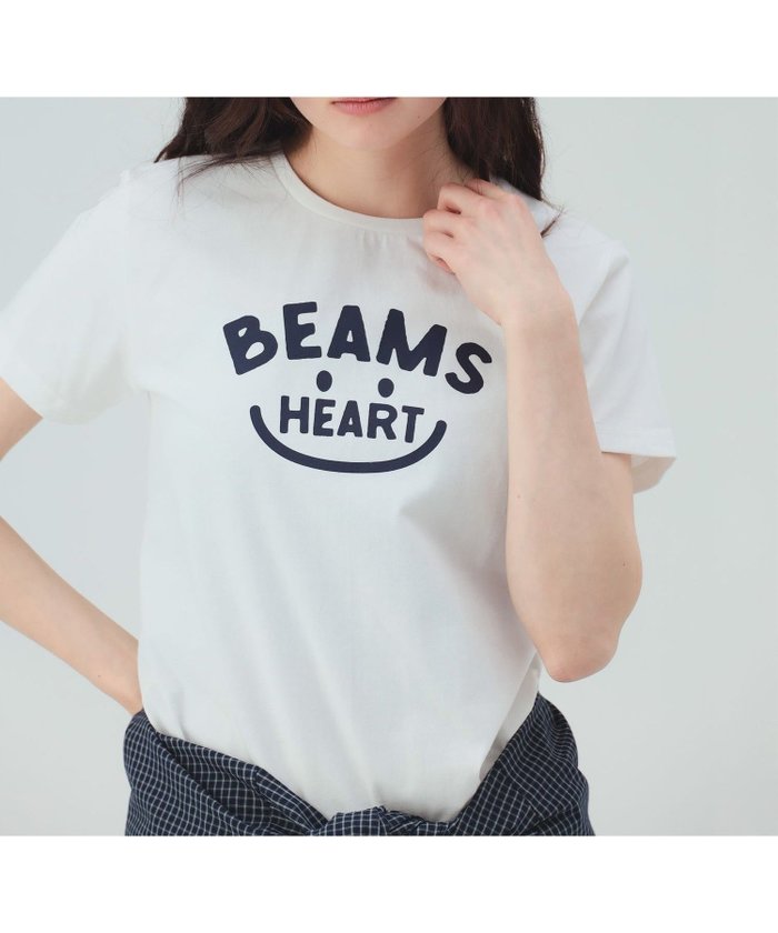 【ビームス ハート/BEAMS HEART】のスマイルロゴ Tシャツ(M~L) 26SS ウォッシャブル 定番 ロゴT インテリア・キッズ・メンズ・レディースファッション・服の通販 founy(ファウニー) https://founy.com/ ファッション Fashion レディースファッション Fashion for Women トップス・カットソー Cut & Sew Tops シャツ・ブラウス・オフィスカジュアル Elegant Blouses & Button-Ups ロングTシャツ・Tシャツ Longline T-Shirts & Tees 2026年 2026 2026春夏・S/S Spring/Summer 2026 SS26 おすすめ Recommended / Our Picks インナー Innerwear ウォッシャブル Machine Washable コンパクト Compact, Small Size シンプル Simple, Minimal ジャケット Jacket, Outerwear パーカー Hoodie, Parka 人気 Popular, Best Seller 定番 Standard, Basic Item |ID: prp329100004986574 ipo3291000000037351635