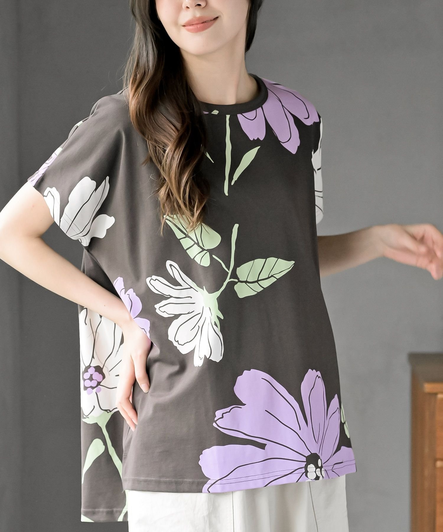 【アールピーエス/rps】の花柄プリントT インテリア・キッズ・メンズ・レディースファッション・服の通販 founy(ファウニー) 　ファッション　Fashion　レディースファッション　Fashion for Women　フラワー　Flower, Floral　プリント　Print, Printed Pattern　再入荷　Restock / Back in Stock　夏　Summer　ラベンダー|ID: prp329100004986581 ipo3291000000037351700