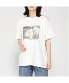 【インタープラネット/INTERPLANET】のフォトプリント 刺繍ロゴTシャツ 大人の最旬トレンドファッション＆コーディネート founy(ファウニー) ファッション Fashion レディースファッション Fashion for Women トップス・カットソー Cut & Sew Tops シャツ・ブラウス・オフィスカジュアル Elegant Blouses & Button-Ups ロングTシャツ・Tシャツ Longline T-Shirts & Tees ショルダー Shoulder, Shoulder Strap シンプル Simple, Minimal ドロップ Drop Shoulder, Dropped Style プリント Print, Printed Pattern ベーシック Basic, Essential ボトム Bottoms, Lower Wear リラックス Relax, Relaxed Fit thumbnail オフホワイト|ID: prp329100004986594 ipo3291000000037351775