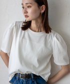 【ヴィータフェリーチェ/VitaFelice】のUVカット 接触冷感パフスリーブ半袖Tシャツ レディース コットン 汗 大人の最旬トレンドファッション＆コーディネート founy(ファウニー) ファッション Fashion レディースファッション Fashion for Women トップス・カットソー Cut & Sew Tops シャツ・ブラウス・オフィスカジュアル Elegant Blouses & Button-Ups ロングTシャツ・Tシャツ Longline T-Shirts & Tees コンパクト Compact, Small Size シンプル Simple, Minimal スラックス Slacks, Dress Pants スリーブ Sleeve, Long Sleeve / Short Sleeve タイトスカート Pencil Skirt, Tight Skirt デニム Denim, Jeans Material フェミニン Feminine, Girly フレア Flare, Flared ベーシック Basic, Essential 半袖 Short Sleeve, Half Sleeve リラックス Relax, Relaxed Fit エレガント 上品 Elegant ビジネス 仕事 通勤 Business / Work / Commuting thumbnail オフホワイト|ID: prp329100004986617 ipo3291000000037351884
