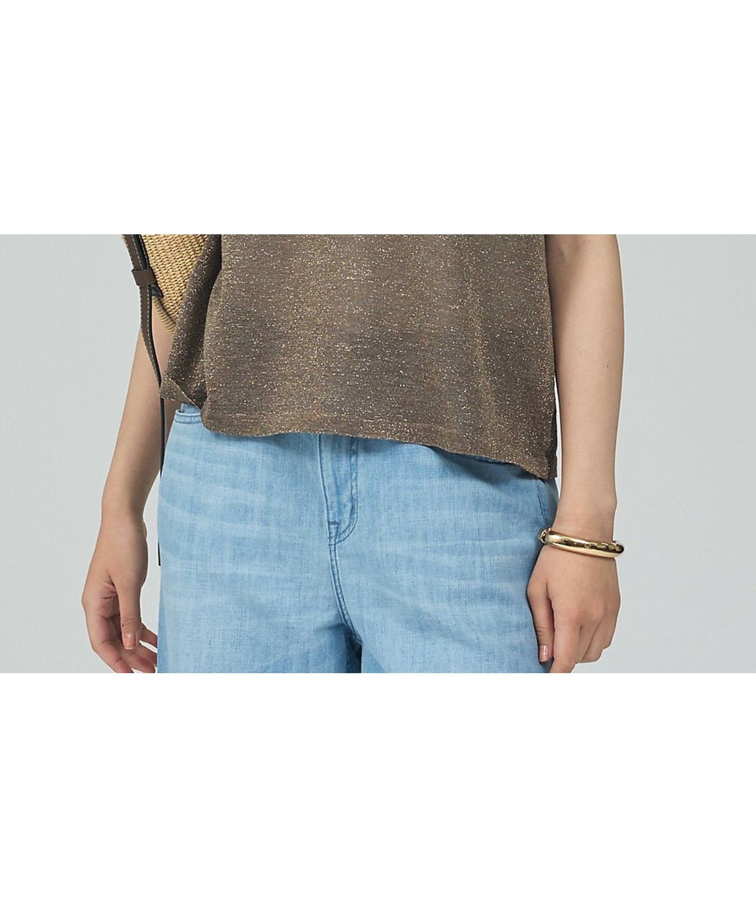 【カリテ/qualite】のラメポロニットTシャツ インテリア・キッズ・メンズ・レディースファッション・服の通販 founy(ファウニー) 　ファッション　Fashion　レディースファッション　Fashion for Women　トップス・カットソー　Cut & Sew Tops　ニット　Knit Tops & Sweaters　シャツ・ブラウス・オフィスカジュアル　Elegant Blouses & Button-Ups　ロングTシャツ・Tシャツ　Longline T-Shirts & Tees　おすすめ　Recommended / Our Picks　なめらか　Smooth, Silky Texture　インナー　Innerwear　コンパクト　Compact, Small Size　シンプル　Simple, Minimal　ジャケット　Jacket, Outerwear　バランス　Balance, Style Balance　リラックス　Relax, Relaxed Fit　ワイド　Wide, Wide Fit　エレガント 上品　Elegant　ブラウン|ID: prp329100004986623 ipo3291000000037351921