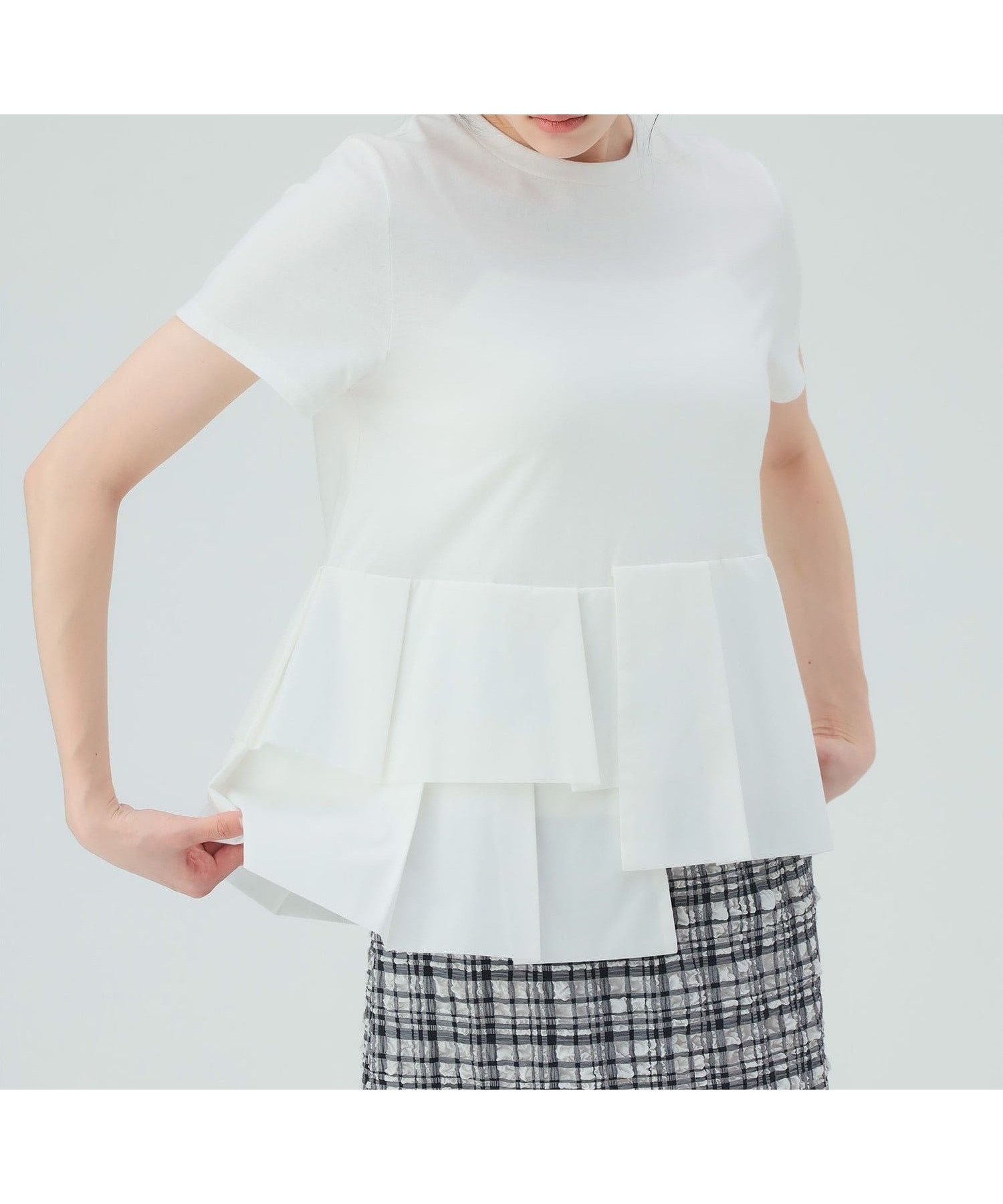 【ビームス ハート/BEAMS HEART】のアシンメトリー 異素材 プルオーバー 26SS ウォッシャブル 大人の最旬トレンドファッション＆コーディネート founy(ファウニー) 　ファッション　Fashion　レディースファッション　Fashion for Women　トップス・カットソー　Cut & Sew Tops　カジュアルプルオーバー・ニットトップス　Pullovers & Knit Tops / Casual Pullovers　2026年　2026　2026春夏・S/S　Spring/Summer 2026 SS26　おすすめ　Recommended / Our Picks　アシンメトリー　Asymmetrical Style　ウォッシャブル　Machine Washable　カットソー　Cut and Sewn Top　シンプル　Simple, Minimal　ブロード　Broadcloth, Fine Cotton　リラックス　Relax, Relaxed Fit　 other-1|ID: prp329100004986637 ipo3291000000037351986