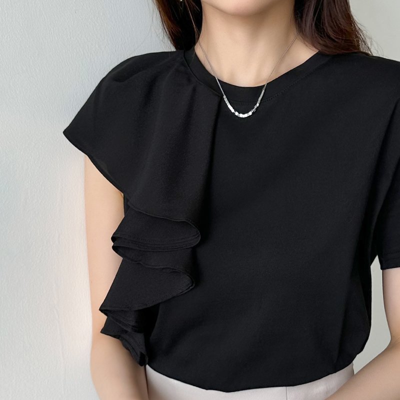 【ココモモ/COCOMOMO】のアシンメトリーフリルカットソー 半袖 Tシャツ フリル アシンメ カットソー インテリア・キッズ・メンズ・レディースファッション・服の通販 founy(ファウニー) 　ファッション　Fashion　レディースファッション　Fashion for Women　トップス・カットソー　Cut & Sew Tops　シャツ・ブラウス・オフィスカジュアル　Elegant Blouses & Button-Ups　ロングTシャツ・Tシャツ　Longline T-Shirts & Tees　カットソー・ベーシックTシャツ　Cut-and-Sewn Tops / Stretch Tees & Basics　アシンメトリー　Asymmetrical Style　春　Spring　カットソー　Cut and Sewn Top　吸水　Absorbent, Quick-Dry　シンプル　Simple, Minimal　ストレッチ　Stretch, Stretchy Fabric　フェミニン　Feminine, Girly　フリル　Frill, Ruffle　半袖　Short Sleeve, Half Sleeve　無地　Plain, Solid Color　S/S・春夏　SS, Spring/Summer, Warm Season　プチプライス・低価格　Affordable / Budget Price　おすすめ　Recommended / Our Picks　夏　Summer　旅行　Travel　エレガント 上品　Elegant　ブラック|ID: prp329100004986659 ipo3291000000037352111