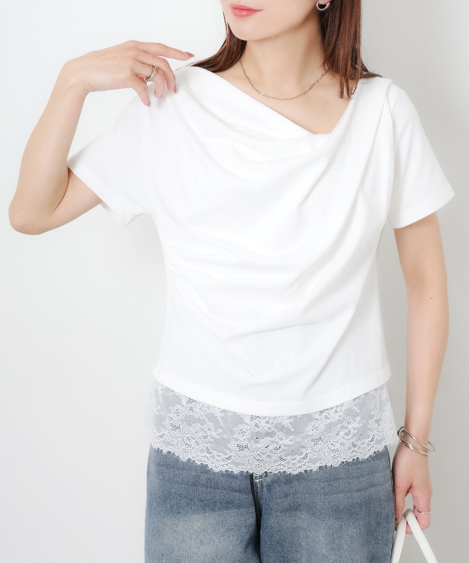 【リベリー/Riberry】のフロントドレープ裾レーストップス インテリア・キッズ・メンズ・レディースファッション・服の通販 founy(ファウニー) 　ファッション　Fashion　レディースファッション　Fashion for Women　トップス・カットソー　Cut & Sew Tops　アクセサリー　Fashion Accessories　インナー　Innerwear　カットソー　Cut and Sewn Top　コンパクト　Compact, Small Size　サロペット　Overalls, Salopette　サンダル　Sandals, Summer Shoes　シンプル　Simple, Minimal　スニーカー　Sneakers, Trainers　スラックス　Slacks, Dress Pants　デニム　Denim, Jeans Material　ドレープ　Drape, Draping Fabric　バランス　Balance, Style Balance　フロント　Front, Front Design　ボトム　Bottoms, Lower Wear　羽織　Haori, Light Jacket　レース　Lace, Lace Fabric　ロング　Long, Long-Length　ワイド　Wide, Wide Fit　おすすめ　Recommended / Our Picks　オフホワイト|ID: prp329100004986660 ipo3291000000037352237