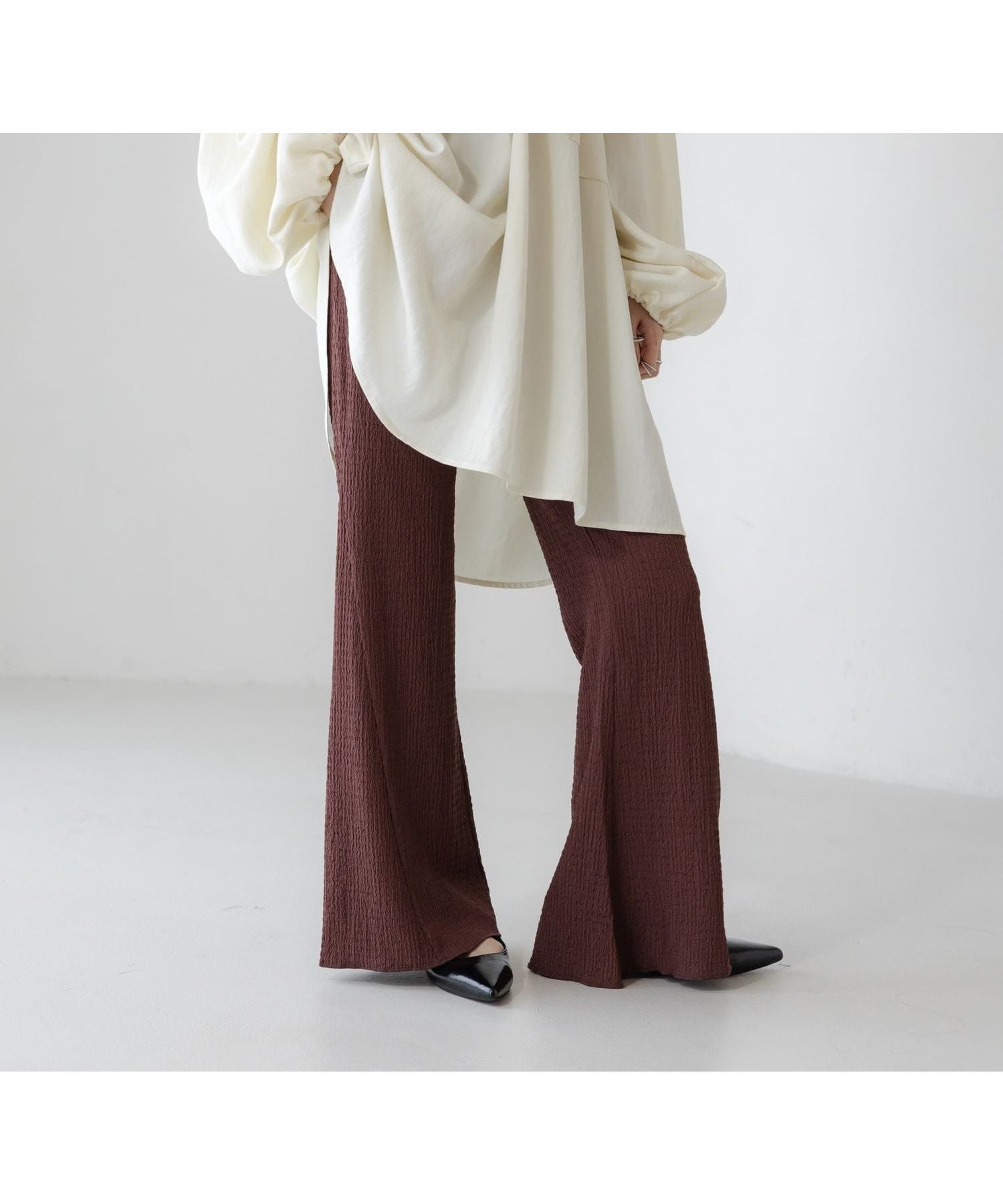 【ローリーズファーム/LOWRYS FARM】のアソートフレアパンツ インテリア・キッズ・メンズ・レディースファッション・服の通販 founy(ファウニー) 　ファッション　Fashion　レディースファッション　Fashion for Women　パンツ　Pants & Trousers　おすすめ　Recommended / Our Picks　チュニック　Tunic, Long Top　トレンド　Trend, Trending Now　フレア　Flare, Flared　プリント　Print, Printed Pattern　ポケット　Pocket, Pocket Detail　ワッフル　Waffle, Waffle Knit　ブラウン58|ID: prp329100004986669 ipo3291000000037352877
