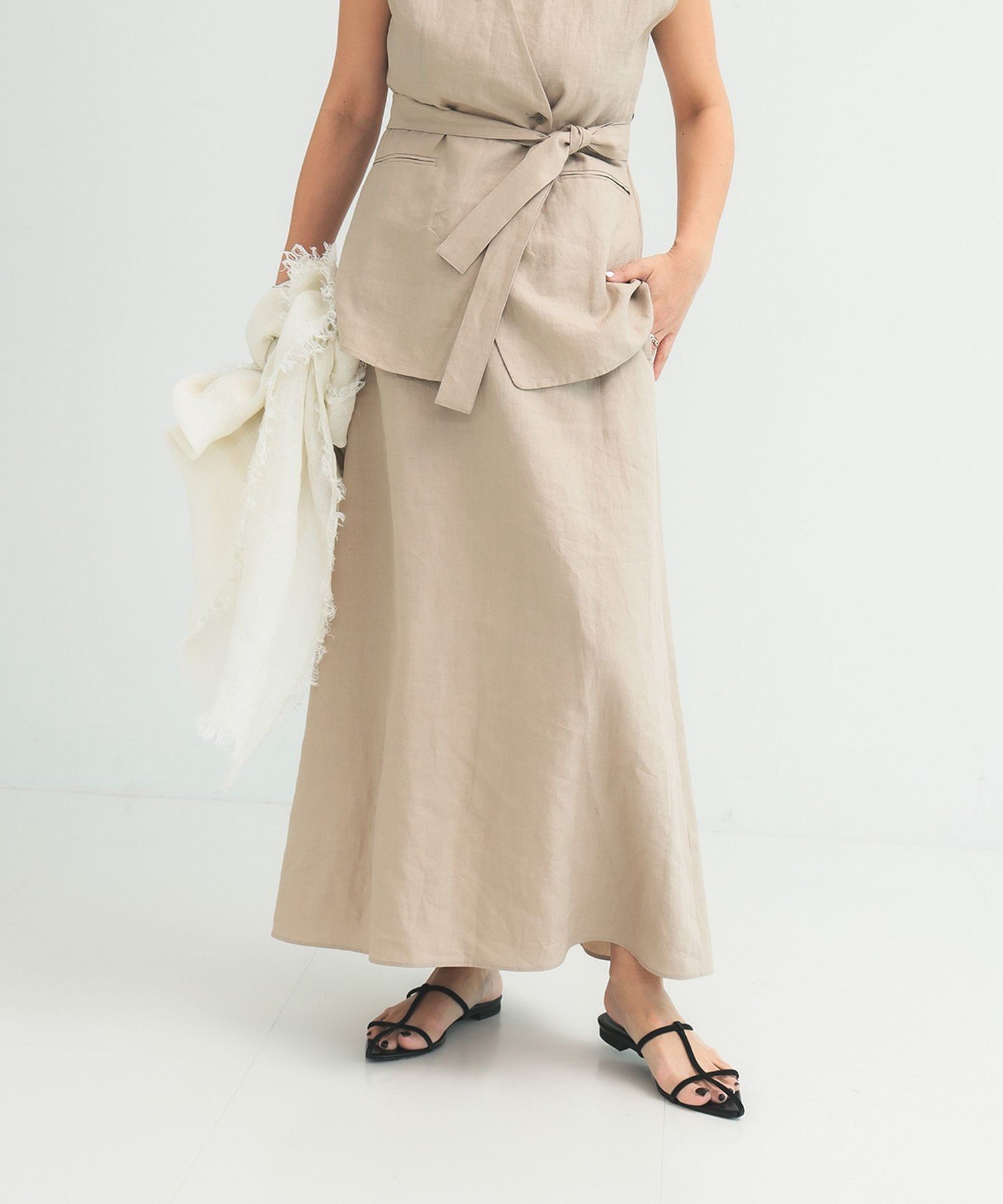 【デミルクス ビームス/Demi-Luxe BEAMS】のシンプル リネン スカート .M インテリア・キッズ・メンズ・レディースファッション・服の通販 founy(ファウニー) 　ファッション　Fashion　レディースファッション　Fashion for Women　スカート　Skirts　カットソー　Cut and Sewn Top　シンプル　Simple, Minimal　定番　Standard, Basic Item　フィット　Fit, Slim Fit　フランス　France, French　ポケット　Pocket, Pocket Detail　リネン　Linen, Linen Fabric　エレガント 上品　Elegant　BEIGE|ID: prp329100004986689 ipo3291000000037352998