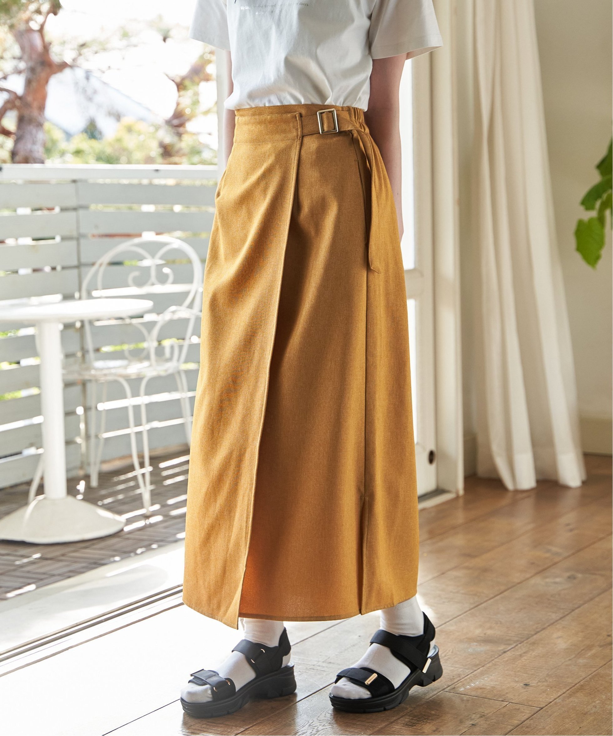 【イッカ/ikka】のバックル付きラップ風スカート インテリア・キッズ・メンズ・レディースファッション・服の通販 founy(ファウニー) 　ファッション　Fashion　レディースファッション　Fashion for Women　スカート　Skirts　バッグ　Bags　シンプル　Simple, Minimal　トレンド　Trend, Trending Now　バランス　Balance, Style Balance　フェイク　Faux, Fake　ラップ　Wrap, Wrap Design　ワンポイント　One Point, Statement Accent　ビジネス 仕事 通勤　Business / Work / Commuting　夏　Summer　キャメル|ID: prp329100004986698 ipo3291000000037353032