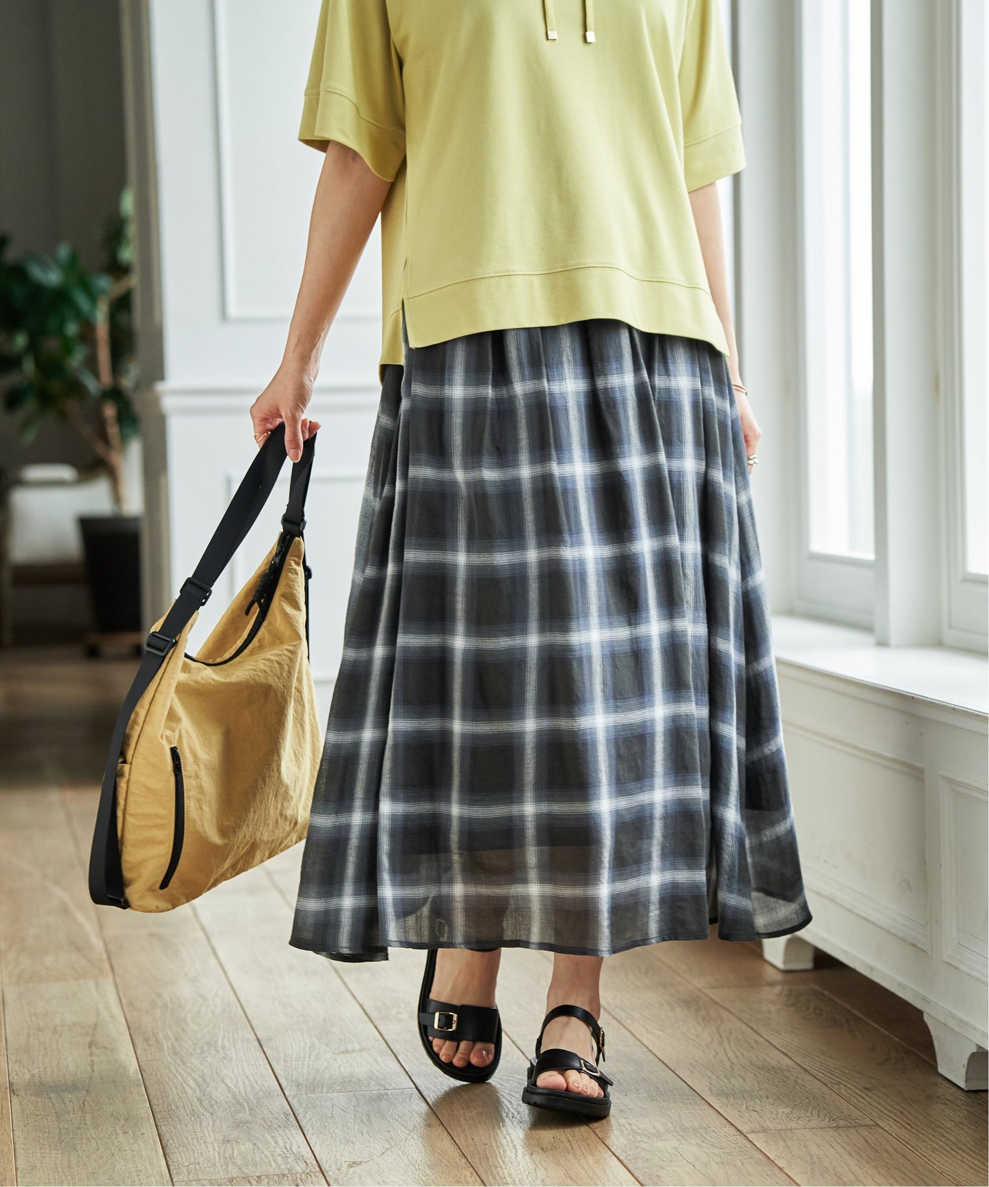 【イッカ/ikka】のギャザーフレアスカート インテリア・キッズ・メンズ・レディースファッション・服の通販 founy(ファウニー) 　ファッション　Fashion　レディースファッション　Fashion for Women　スカート　Skirts　Aライン・フレアスカート　A-Line & Flared Skirts　エアリー　Airy Texture　ギャザー　Gathered, Ruffled　シアー　Sheer, See-Through　チェック　Check, Plaid, Tartan　ドレープ　Drape, Draping Fabric　フレア　Flare, Flared　エレガント 上品　Elegant　洗える　Machine Washable　チェック|ID: prp329100004986699 ipo3291000000037353037