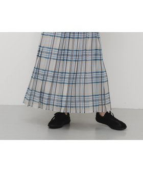 【センスオブプレイス/SENSE OF PLACE by URBAN RESEARCH】のシアーチェックプリーツスカート 大人の最旬トレンドファッション＆コーディネート founy(ファウニー) ファッション Fashion レディースファッション Fashion for Women スカート Skirts プリーツスカート / 上品フェミニンスタイル Pleated Skirts キャミソール Camisole, Spaghetti Strap Top サテン Satin, Glossy Fabric シアー Sheer, See-Through シンプル Simple, Minimal スマート Smart, Elegant チェック Check, Plaid, Tartan プリーツ Pleats, Pleated モダン Modern, Contemporary S/S・春夏 SS, Spring/Summer, Warm Season おすすめ Recommended / Our Picks 夏 Summer 2026年 2026 2026春夏・S/S Spring/Summer 2026 SS26 |ID:prp329100004986708
