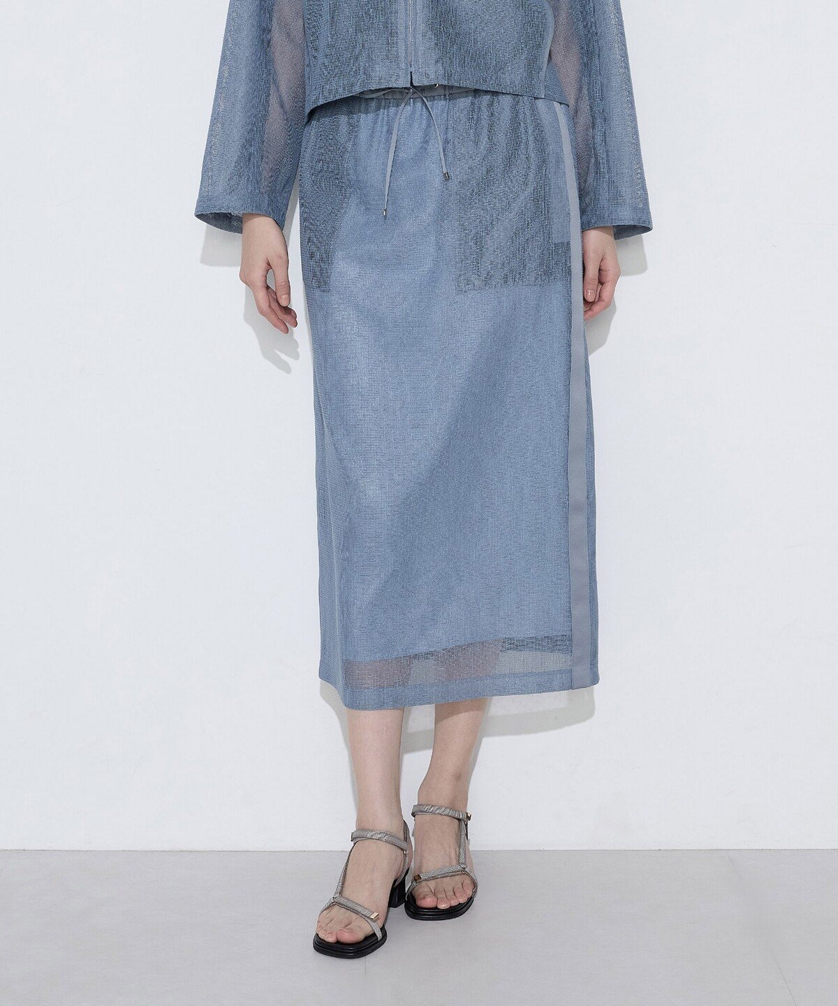 【コムサ/COMME CA】のSサイズ 【セットアップ対応】リネンシアーラッセル タイトスカート インテリア・キッズ・メンズ・レディースファッション・服の通販 founy(ファウニー) 　ファッション　Fashion　レディースファッション　Fashion for Women　セットアップ　Matching Sets　スカート・ミニ/ミディ/マキシ　Skirts / Mini, Midi & Maxi Skirts　サテン　Satin, Glossy Fabric　サマー　Summer, Summer Style　ストレート　Straight, Straight Cut　スリット　Slit, Slit Detail　セットアップ　Set-Up, Coordinated Outfit　タイトスカート　Pencil Skirt, Tight Skirt　ブルゾン　Blouson, Bomber Jacket　ポケット　Pocket, Pocket Detail　ラッセル　Raschel, Raschel Lace　リネン　Linen, Linen Fabric　エレガント 上品　Elegant　23:サックス|ID: prp329100004986719 ipo3291000000037353144