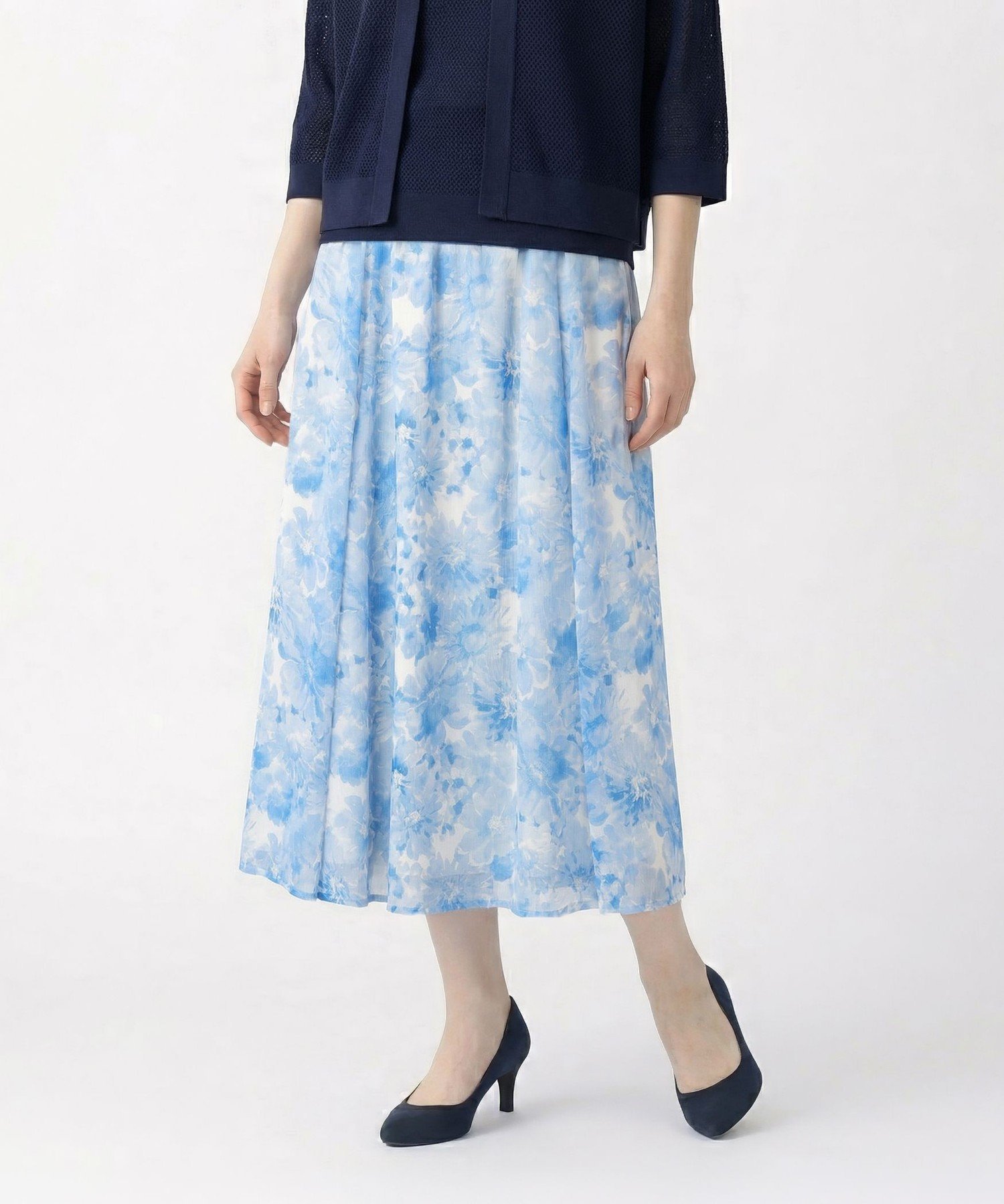 【スキャパ/SCAPA】のフラワーヨウリュウスカート インテリア・キッズ・メンズ・レディースファッション・服の通販 founy(ファウニー) 　ファッション　Fashion　レディースファッション　Fashion for Women　スカート　Skirts　おすすめ　Recommended / Our Picks　グラデーション　Gradient, Ombre　セットアップ　Set-Up, Coordinated Outfit　フラワー　Flower, Floral　プリント　Print, Printed Pattern　ライトブルー|ID: prp329100004986726 ipo3291000000037353213