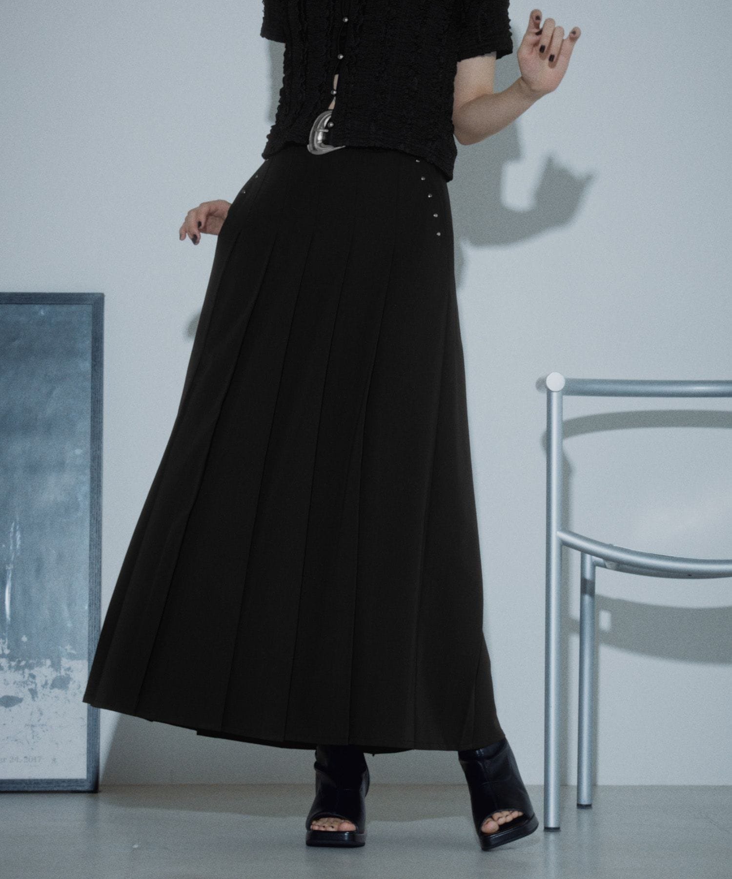 【ページボーイ/PAGEBOY】のスタッズプリーツスリットスカート インテリア・キッズ・メンズ・レディースファッション・服の通販 founy(ファウニー) 　ファッション　Fashion　レディースファッション　Fashion for Women　スカート　Skirts　スタッズ　Studs, Metal Accents　スリット　Slit, Slit Detail　プリーツ　Pleats, Pleated　ポケット　Pocket, Pocket Detail　春　Spring　ブラック09|ID: prp329100004986740 ipo3291000000037353257