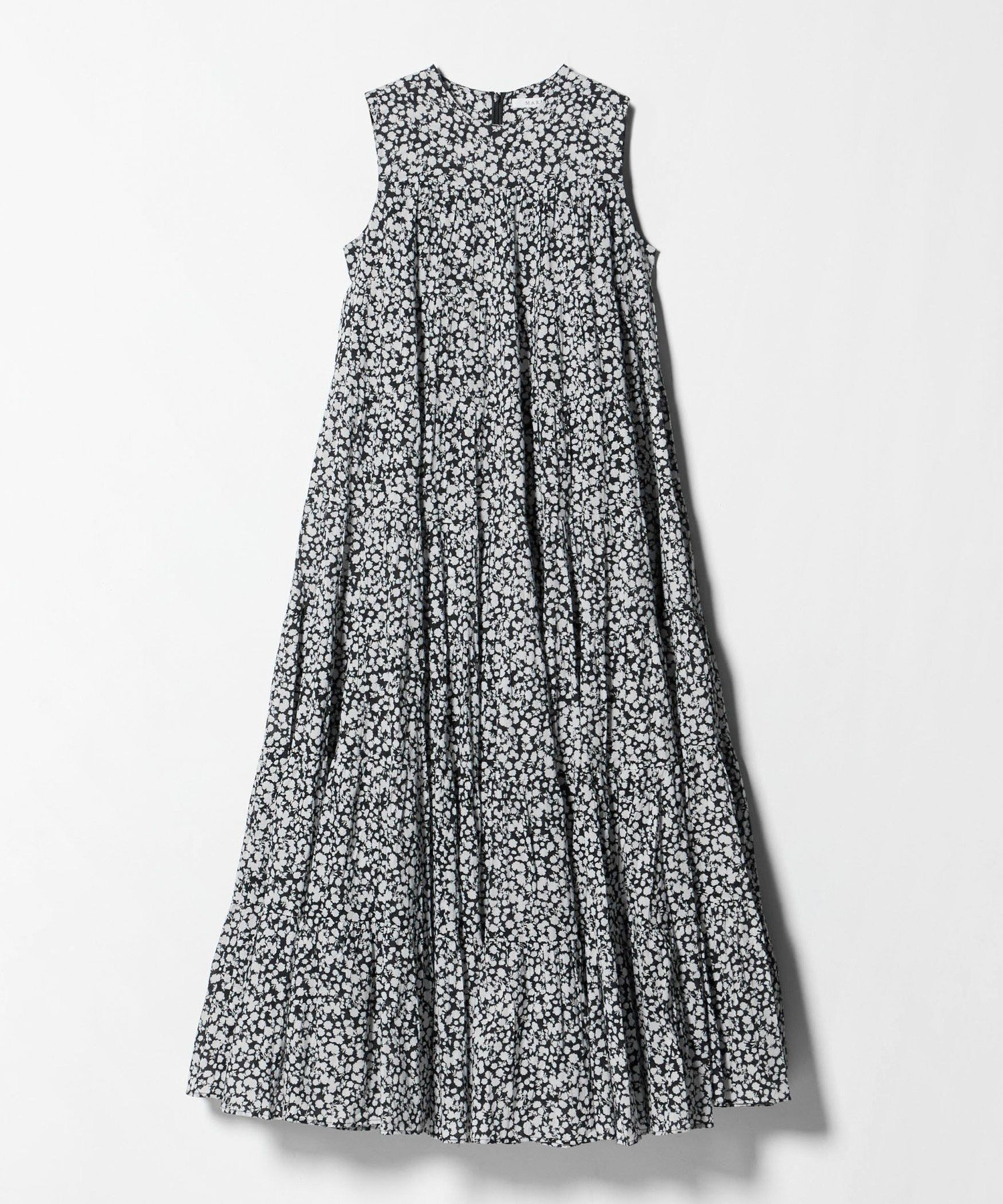 【ユナイテッドアローズ/UNITED ARROWS】のMARIHA ミューズのドレス インテリア・キッズ・メンズ・レディースファッション・服の通販 founy(ファウニー) 　ファッション　Fashion　レディースファッション　Fashion for Women　ワンピース　Dresses　フォーマル・パーティードレス・結婚式用ドレス　Elegant & Casual Dresses　ドレス　Dress, One-Piece　ノースリーブ　Sleeveless, No-Sleeve　羽織　Haori, Light Jacket　ロング　Long, Long-Length　エレガント 上品　Elegant　BLACK|ID: prp329100004986786 ipo3291000000037353459
