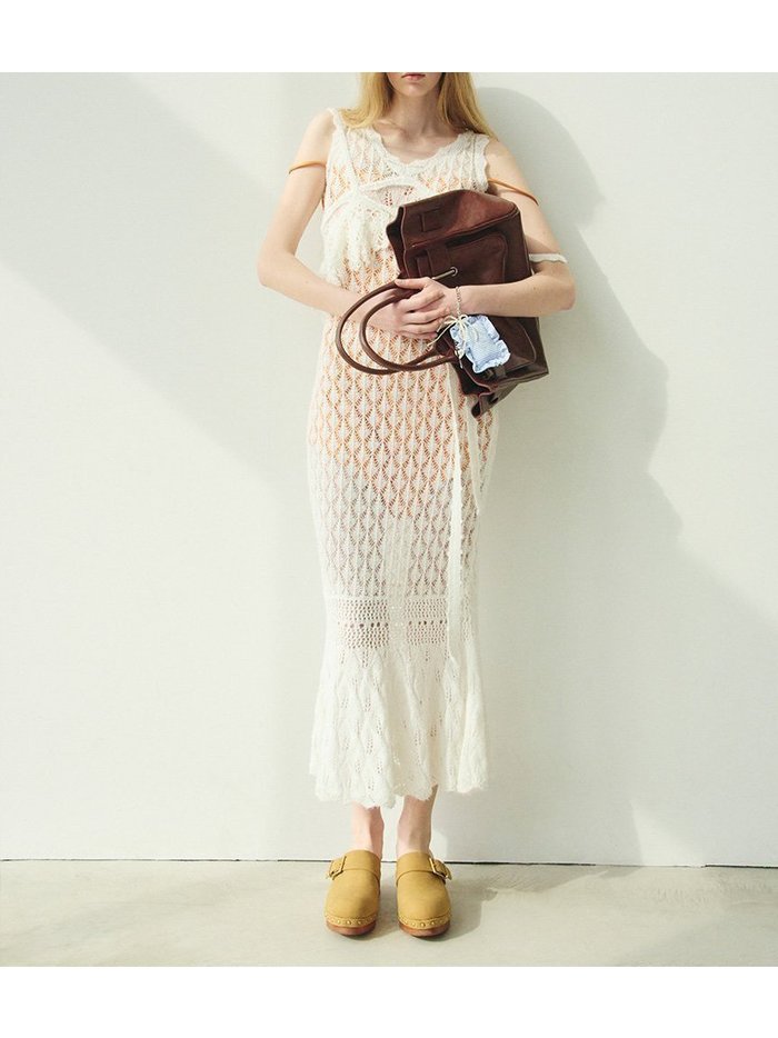 【リリーブラウン/Lily Brown】のクロシェニットドレス インテリア・キッズ・メンズ・レディースファッション・服の通販 founy(ファウニー) https://founy.com/ ファッション Fashion レディースファッション Fashion for Women トップス・カットソー Cut & Sew Tops ニット Knit Tops & Sweaters ワンピース Dresses フォーマル・パーティードレス・結婚式用ドレス Elegant & Casual Dresses インナー Innerwear キャミソール Camisole, Spaghetti Strap Top クロシェ Crochet, Knitted Lace スマート Smart, Elegant 透かし Cut-Out, Lacework 手編み Hand-Knitted, Handmade Knit ビスチェ Bustier, Corset Top リゾート Resort, Vacation Style |ID: prp329100004986791 ipo3291000000037353852