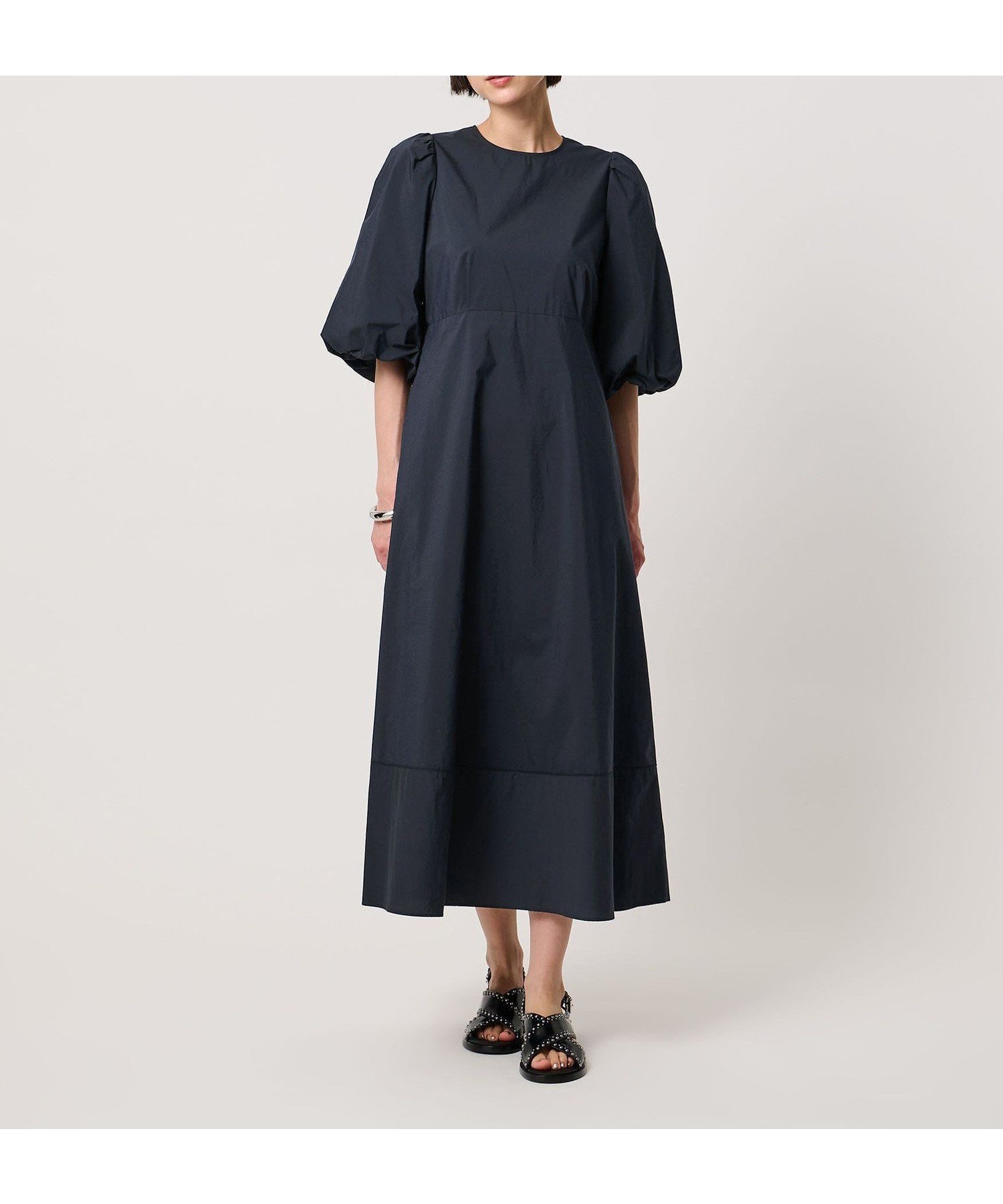 【ユナイテッドアローズ/UNITED ARROWS】のファブリカ パフ ワンピース インテリア・キッズ・メンズ・レディースファッション・服の通販 founy(ファウニー) ファッション Fashion レディースファッション Fashion for Women ワンピース Dresses サンダル Sandals, Summer Shoes ジャケット Jacket, Outerwear ストライプ Stripe, Striped Pattern スリーブ Sleeve, Long Sleeve / Short Sleeve ソックス Socks, Hosiery バランス Balance, Style Balance フェミニン Feminine, Girly ボーダー Border, Stripe 無地 Plain, Solid Color NAVY|ID: prp329100004986806 ipo3291000000037354557
