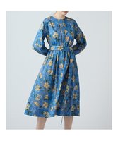 【アクアスキュータム/Aquascutum】のアーティストミューズプリントドレス 大人の最旬トレンドファッション＆コーディネート founy(ファウニー) ファッション Fashion レディースファッション Fashion for Women ワンピース Dresses フォーマル・パーティードレス・結婚式用ドレス Elegant & Casual Dresses イエロー Yellow ウォッシャブル Machine Washable ギャザー Gathered, Ruffled 切替 Switching, Contrast Panel スリーブ Sleeve, Long Sleeve / Short Sleeve テクスチャー Texture, Textured Fabric ドレス Dress, One-Piece ドレープ Drape, Draping Fabric フィット Fit, Slim Fit フラワー Flower, Floral フレア Flare, Flared プリント Print, Printed Pattern メタル Metal, Metal Parts モチーフ Motif, Design Theme おすすめ Recommended / Our Picks |ID:prp329100004986845