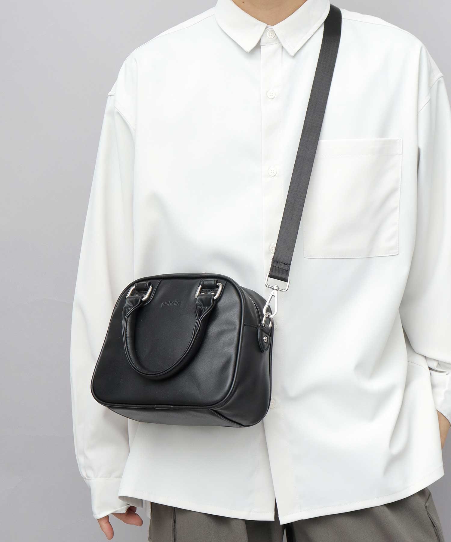 【エーエムエス/A.M.S】のショルダーバッグ ハンドバッグ 2way ミニバッグ グラベラ glabella 大人の最旬トレンドファッション＆コーディネート founy(ファウニー) 　ファッション　Fashion　レディースファッション　Fashion for Women　アクセサリー　Fashion Accessories　コンパクト　Compact, Small Size　コーティング　Coating, Coated Finish　シューズ　Shoes, Footwear　ショルダー　Shoulder, Shoulder Strap　シルバー　Silver, Metallic Silver　シンプル　Simple, Minimal　スタンダード　Standard, Basic　財布　Wallet, Purse　ダブル　Double, Double-Breasted　トレンド　Trend, Trending Now　ドレス　Dress, One-Piece　台形　A-Line, Trapezoid Shape　ボストン　Boston　ポケット　Pocket, Pocket Detail　帽子　Hat, Headwear　メタル　Metal, Metal Parts　メンズ　Men's, Menswear　無地　Plain, Solid Color　おすすめ　Recommended / Our Picks　旅行　Travel　エレガント 上品　Elegant　ギフト プレゼント　Gift / Present　 other-1|ID: prp329100004986929 ipo3291000000037357397