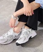 【スローブ イエナ/SLOBE IENA】の《WEB限定》NEW BALANCE / ニューバランス 530 MR530 大人の最旬トレンドファッション＆コーディネート founy(ファウニー) ファッション Fashion レディースファッション Fashion for Women シューズ Shoes, Footwear スマート Smart, Elegant バランス Balance, Style Balance ボストン Boston ランニング Running, Running Wear, Activewear, Jogging thumbnail ホワイト|ID: prp329100004986962 ipo3291000000037357536