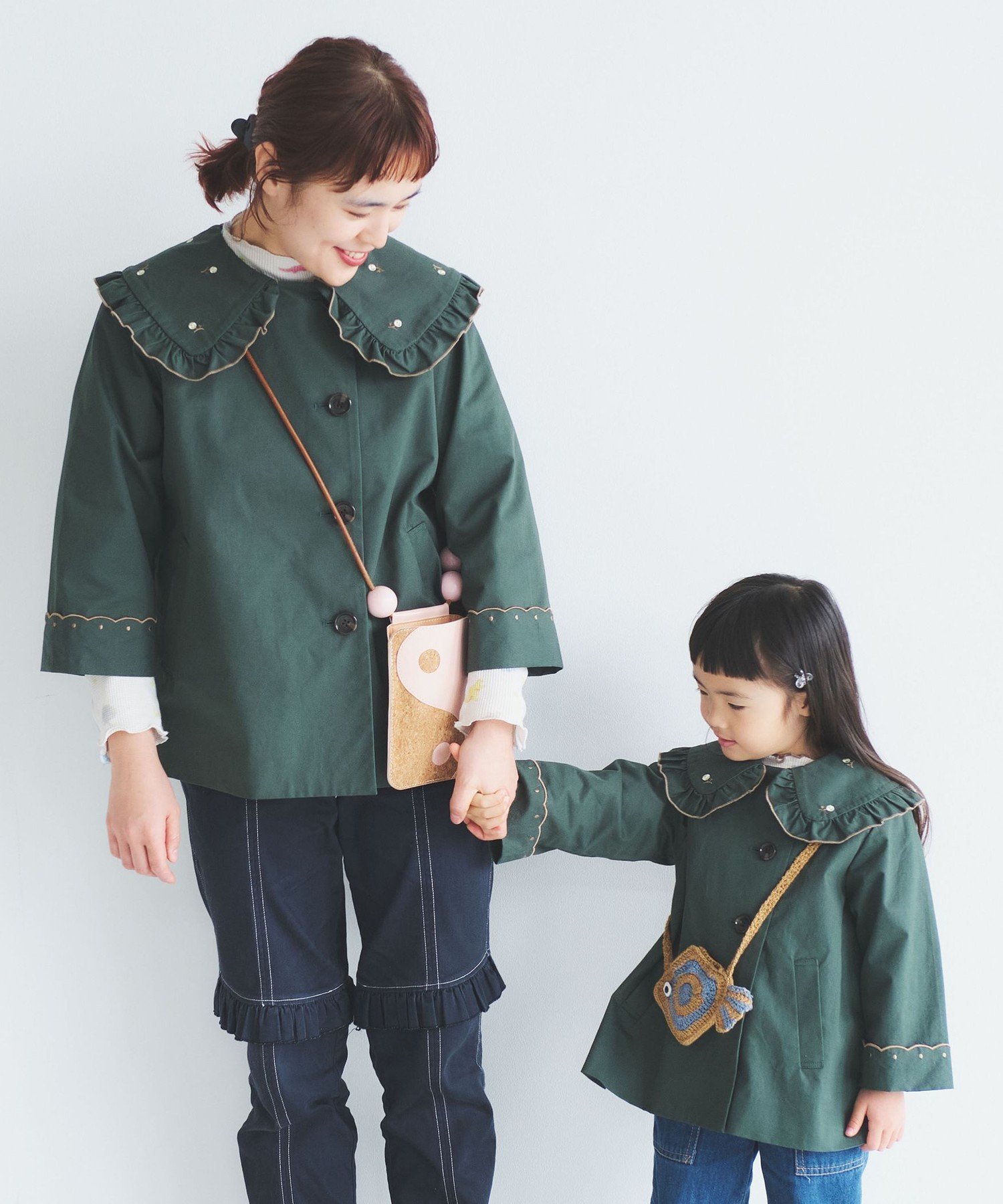 【ビームス ウイメン/BEAMS】のB MING by BEAMS / 刺繍 ツイル コート 大人の最旬トレンドファッション＆コーディネート founy(ファウニー) 　ファッション　Fashion　レディースファッション　Fashion for Women　アウター　Coat / Outerwear Collection　コート・ロングコート・ピーコート　Long Coats, Peacoats & More　コンパクト　Compact, Small Size　ショート　Short, Short Length　ツイル　Twist, Twisted Detail　フリル　Frill, Ruffle　ベーシック　Basic, Essential　再入荷　Restock / Back in Stock　おすすめ　Recommended / Our Picks　 other-1|ID: prp329100004987048 ipo3291000000037358575