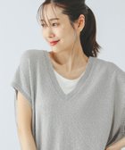 【グローバルワーク/GLOBAL WORK】のVネックベスト・カップ付きタンクセット/499691 大人の最旬トレンドファッション＆コーディネート founy(ファウニー) ファッション Fashion レディースファッション Fashion for Women アウター Coat / Outerwear Collection トップス・カットソー Cut & Sew Tops ベスト&ジレ / 重ね着スタイル Vests & Gilets Vネックトップス V-Neck Tops / V-Cut Neckline Shirts おすすめ Recommended / Our Picks インナー Innerwear スリット Slit, Slit Detail タンク Tank Top, Sleeveless Top ベスト Vest, Waistcoat 夏 Summer thumbnail ライトグレー×オフ12|ID: prp329100004987066 ipo3291000000037358821