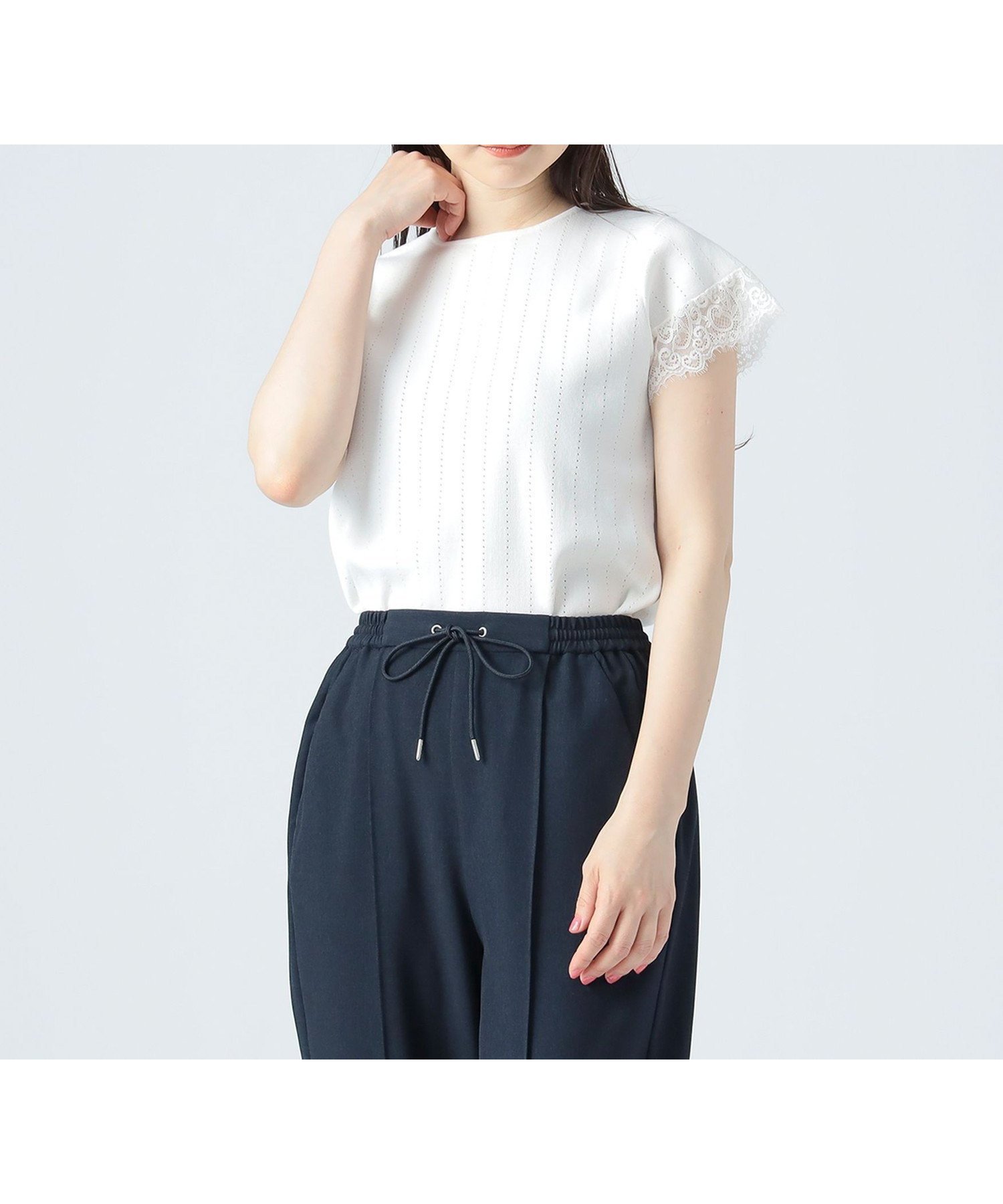 【ビームス ウイメン/BEAMS】の袖レース アイレットニット プルオーバー インテリア・キッズ・メンズ・レディースファッション・服の通販 founy(ファウニー) 　ファッション　Fashion　レディースファッション　Fashion for Women　トップス・カットソー　Cut & Sew Tops　ニット　Knit Tops & Sweaters　カジュアルプルオーバー・ニットトップス　Pullovers & Knit Tops / Casual Pullovers　おすすめ　Recommended / Our Picks　アイレット　Eyelet Lace　インナー　Innerwear　キャミワンピース　Cami Dress, Slip Dress　コンパクト　Compact, Small Size　ジャケット　Jacket, Outerwear　ストレート　Straight, Straight Cut　ボトム　Bottoms, Lower Wear　レース　Lace, Lace Fabric　夏　Summer　OFF WHITE|ID: prp329100004987067 ipo3291000000037358829