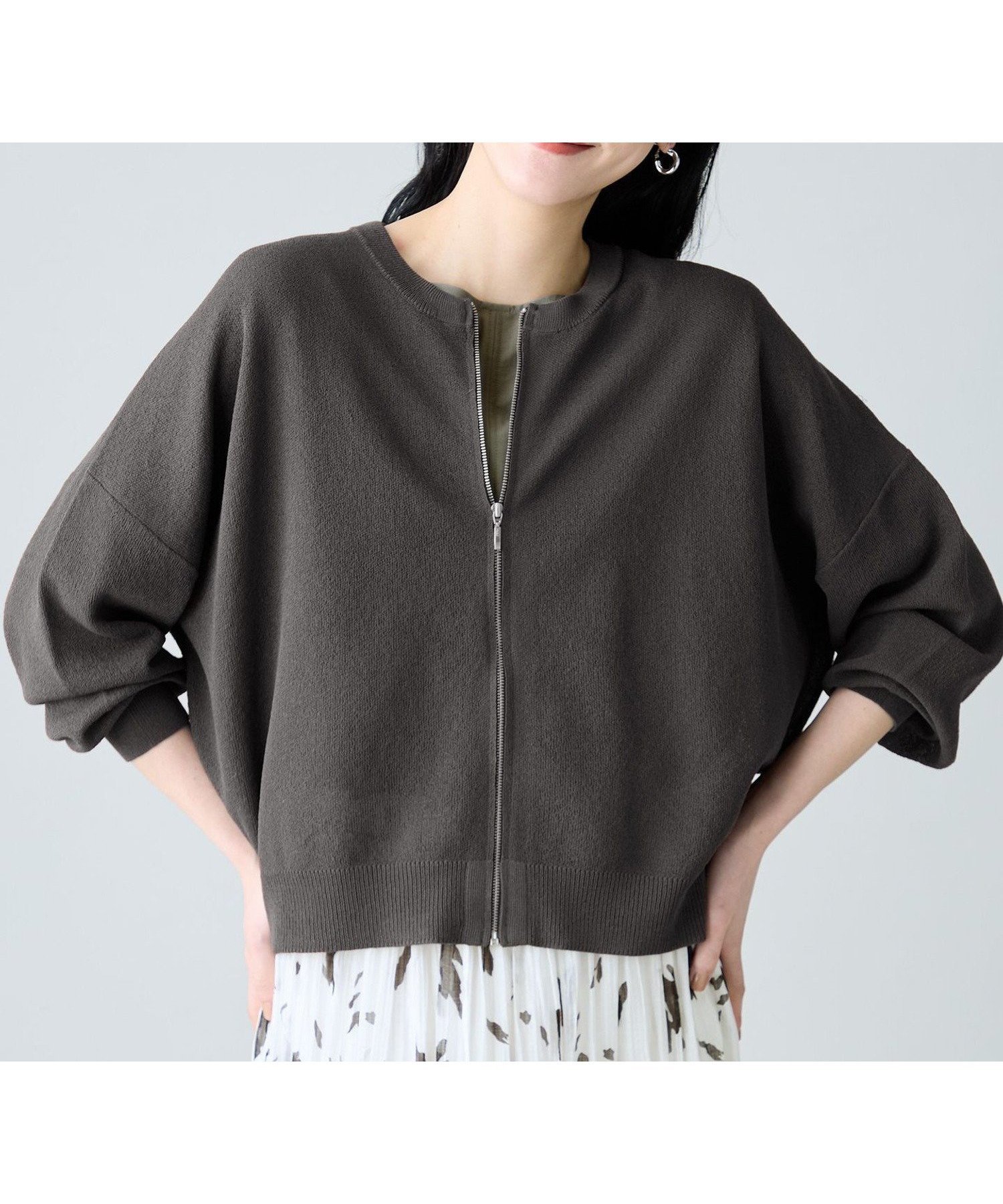 【エニー/ANY】のニットブルゾン インテリア・キッズ・メンズ・レディースファッション・服の通販 founy(ファウニー) 　ファッション　Fashion　レディースファッション　Fashion for Women　アウター　Coat / Outerwear Collection　ブルゾンジャケット・スポーティアウター　Blouson Jackets　トップス・カットソー　Cut & Sew Tops　ニット　Knit Tops & Sweaters　軽量　Lightweight, Ultra Light　サマー　Summer, Summer Style　シアー　Sheer, See-Through　ジップアップ　Zip-Up, Full Zip　トレンド　Trend, Trending Now　バランス　Balance, Style Balance　フロント　Front, Front Design　ブルゾン　Blouson, Bomber Jacket　羽織　Haori, Light Jacket　再入荷　Restock / Back in Stock　スレート[004]|ID: prp329100004987074 ipo3291000000037358880