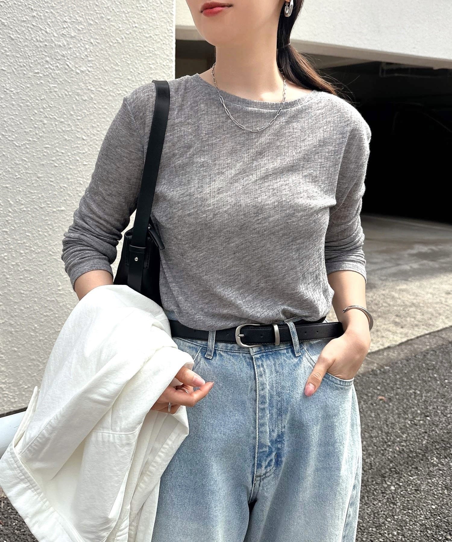 【アンドミー/andme】のテレコ シアー クルーネック 長袖 トップス インテリア・キッズ・メンズ・レディースファッション・服の通販 founy(ファウニー) 　ファッション　Fashion　レディースファッション　Fashion for Women　トップス・カットソー　Cut & Sew Tops　サロペット　Overalls, Salopette　シアー　Sheer, See-Through　テレコ　Ribbed, Rib Stitch　トレンド　Trend, Trending Now　長袖　Long Sleeve, Full Sleeve　グレー|ID: prp329100004987077 ipo3291000000037358905