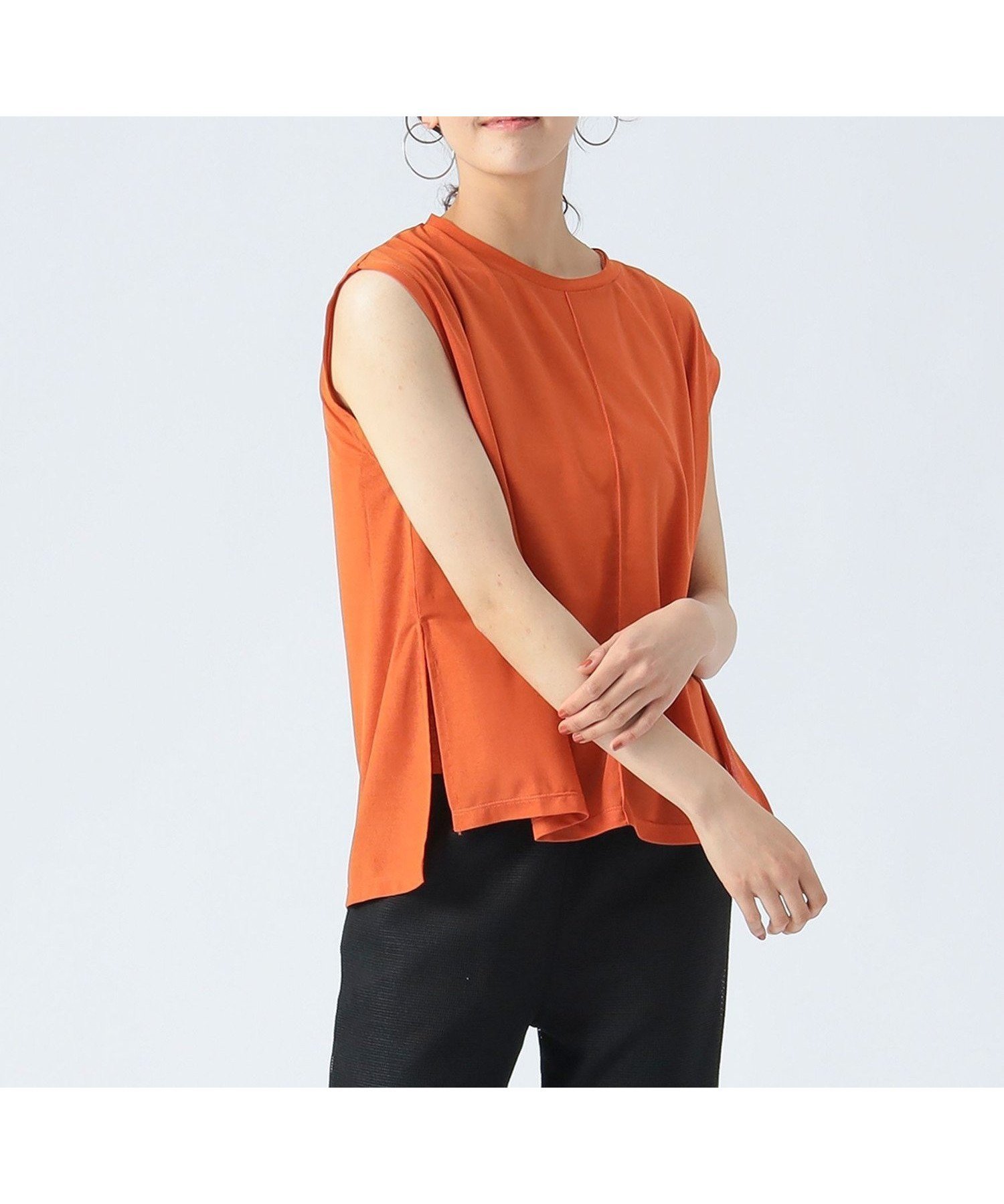 【ビームス ウイメン/BEAMS】のラメ タンクトップ * シアー ノースリーブ トップス(セットアイテム) 大人の最旬トレンドファッション＆コーディネート founy(ファウニー) 　ファッション　Fashion　レディースファッション　Fashion for Women　トップス・カットソー　Cut & Sew Tops　キャミソール&ノースリーブ　Camisoles & Sleeveless Tops　カットソー　Cut and Sewn Top　シアー　Sheer, See-Through　シンプル　Simple, Minimal　ストレッチ　Stretch, Stretchy Fabric　スニーカー　Sneakers, Trainers　スリット　Slit, Slit Detail　センター　Center, Center Line　タンク　Tank Top, Sleeveless Top　トレンド　Trend, Trending Now　ノースリーブ　Sleeveless, No-Sleeve　ハーフ　Half, Half-Length　フィット　Fit, Slim Fit　厚底　Platform Shoes　 other-1|ID: prp329100004987083 ipo3291000000037358954
