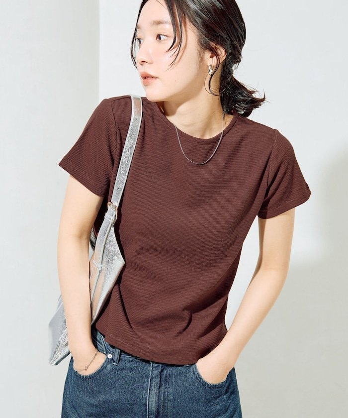 【フリークスストア/FREAK'S STORE】のタックリブ半袖Tシャツ【限定展開】 インテリア・キッズ・メンズ・レディースファッション・服の通販 founy(ファウニー) 　ファッション　Fashion　レディースファッション　Fashion for Women　トップス・カットソー　Cut & Sew Tops　シャツ・ブラウス・オフィスカジュアル　Elegant Blouses & Button-Ups　ロングTシャツ・Tシャツ　Longline T-Shirts & Tees　2026年　2026　2026春夏・S/S　Spring/Summer 2026 SS26　ショート　Short, Short Length　シンプル　Simple, Minimal　トレンド　Trend, Trending Now　ベーシック　Basic, Essential　ワッフル　Waffle, Waffle Knit　半袖　Short Sleeve, Half Sleeve　夏　Summer　S/S・春夏　SS, Spring/Summer, Warm Season　ブラウン|ID: prp329100004987101 ipo3291000000037359051