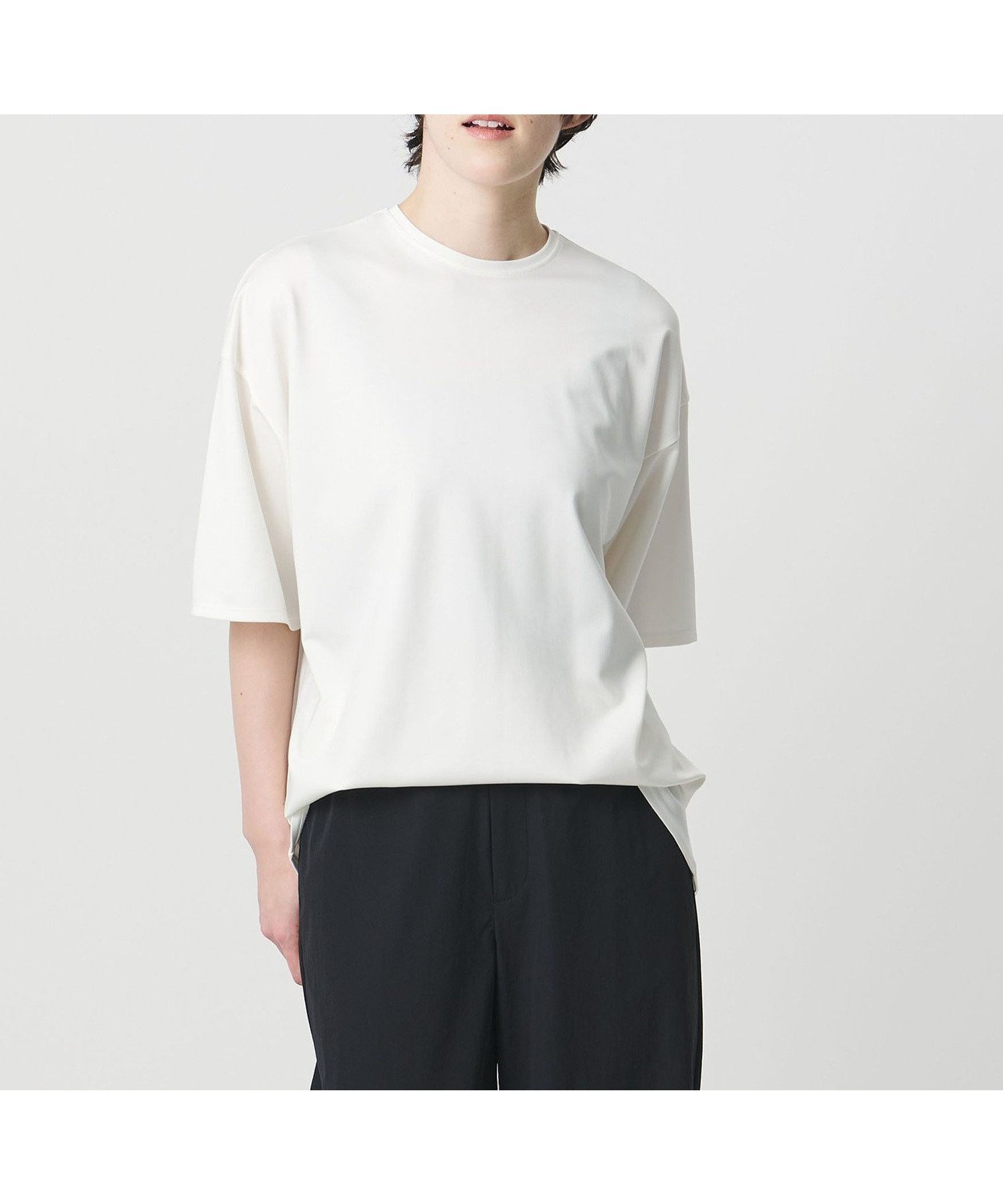 【ビューティ&ユース ユナイテッドアローズ/BEAUTY&YOUTH / UNITED ARROWS】のMARW UNITED ARROWS ポンチ オーバー Tシャツ 接触冷感 インテリア・キッズ・メンズ・レディースファッション・服の通販 founy(ファウニー) 　ファッション　Fashion　レディースファッション　Fashion for Women　トップス・カットソー　Cut & Sew Tops　シャツ・ブラウス・オフィスカジュアル　Elegant Blouses & Button-Ups　ロングTシャツ・Tシャツ　Longline T-Shirts & Tees　人気　Popular, Best Seller　エレガント 上品　Elegant　ビジネス 仕事 通勤　Business / Work / Commuting　WHITE|ID: prp329100004987104 ipo3291000000037359063