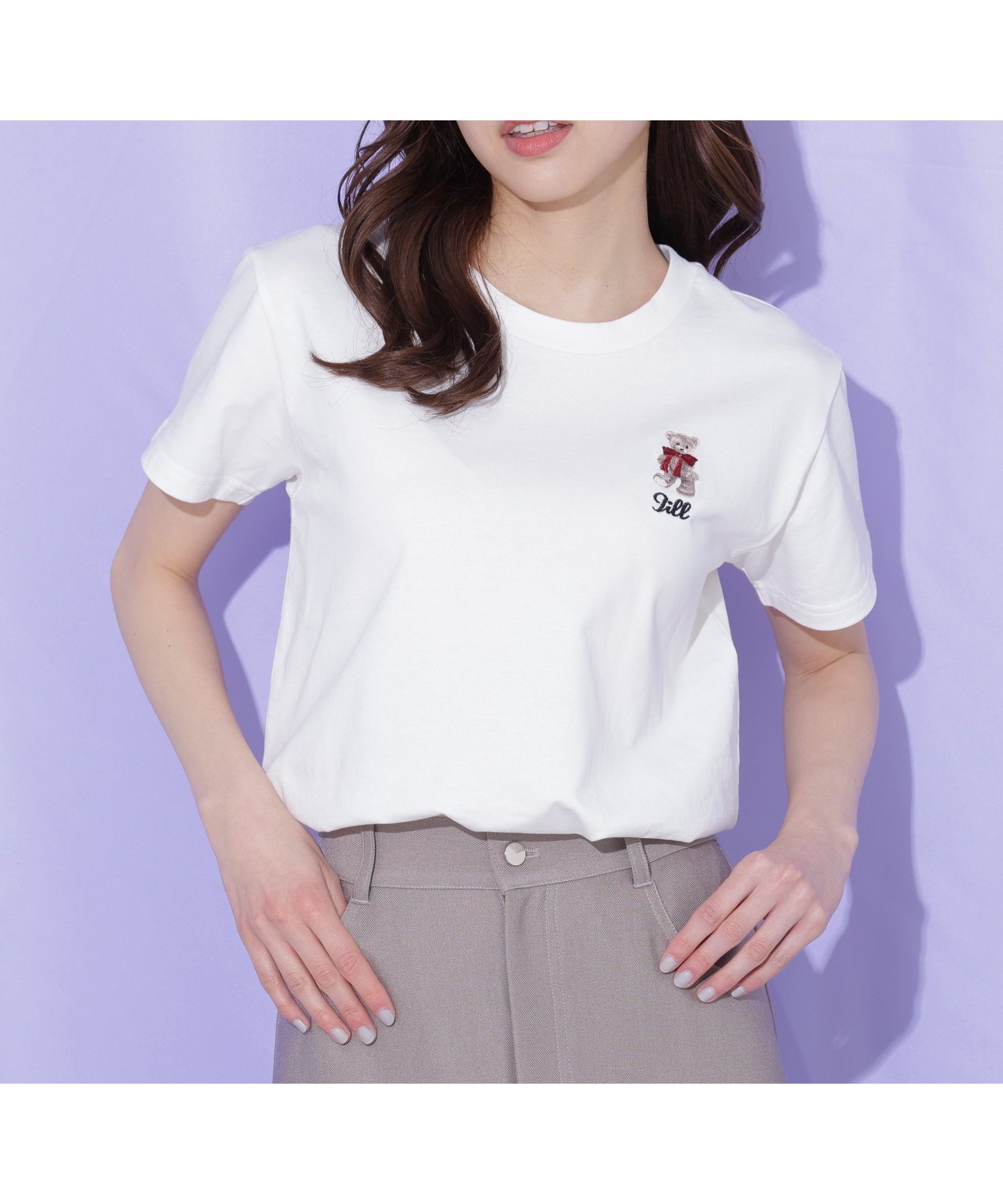 【ジルバイジルスチュアート/JILL by JILLSTUART】のBEARシリーズ 刺繍Tシャツオーガニックコットン インテリア・キッズ・メンズ・レディースファッション・服の通販 founy(ファウニー) ファッション Fashion レディースファッション Fashion for Women トップス・カットソー Cut & Sew Tops シャツ・ブラウス・オフィスカジュアル Elegant Blouses & Button-Ups ロングTシャツ・Tシャツ Longline T-Shirts & Tees スマート Smart, Elegant パーカー Hoodie, Parka モチーフ Motif, Design Theme ワンポイント One Point, Statement Accent ホワイト|ID: prp329100004987105 ipo3291000000037359072