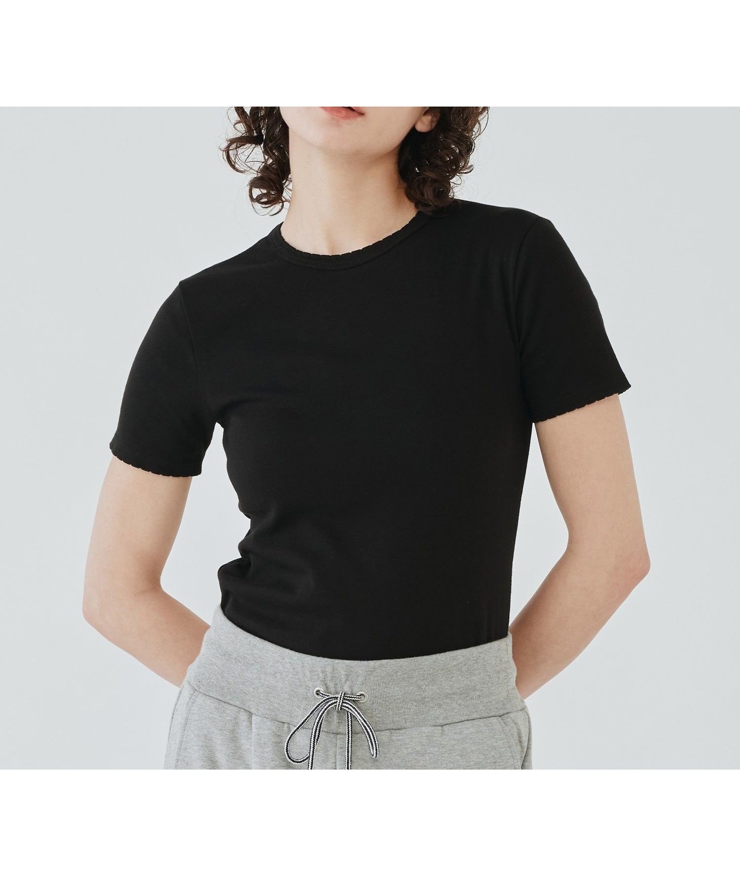 【プチバトー/PETIT BATEAU】のポワンココットクルーネック半袖Tシャツ インテリア・キッズ・メンズ・レディースファッション・服の通販 founy(ファウニー) 　ファッション　Fashion　レディースファッション　Fashion for Women　トップス・カットソー　Cut & Sew Tops　シャツ・ブラウス・オフィスカジュアル　Elegant Blouses & Button-Ups　ロングTシャツ・Tシャツ　Longline T-Shirts & Tees　おすすめ　Recommended / Our Picks　シンプル　Simple, Minimal　フィット　Fit, Slim Fit　半袖　Short Sleeve, Half Sleeve　ブラック|ID: prp329100004987115 ipo3291000000037359126