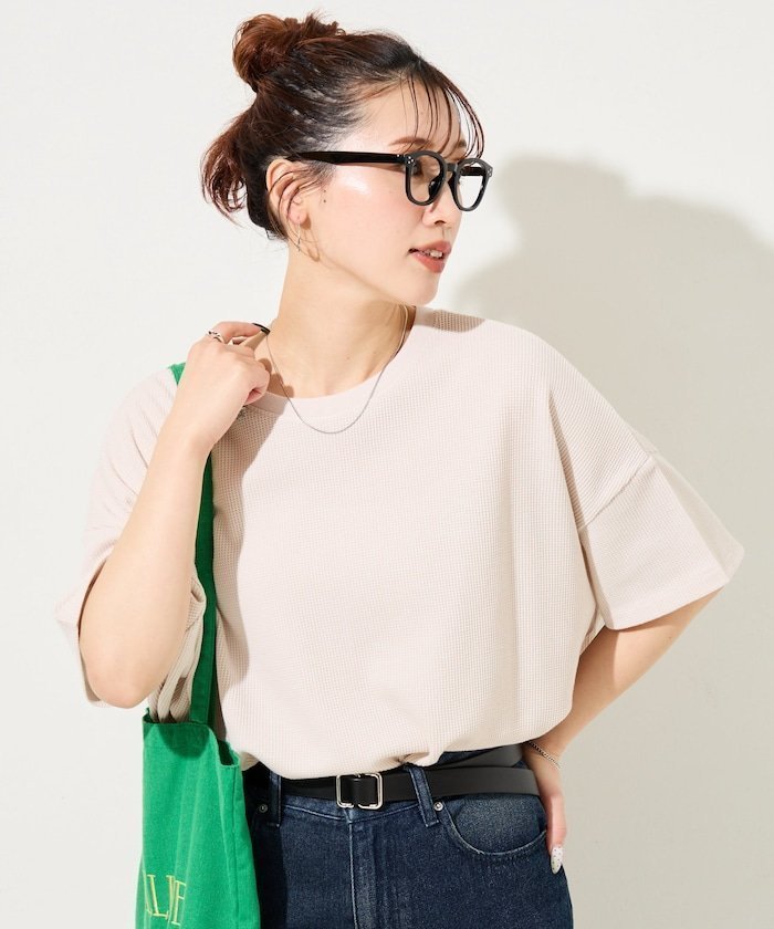【フリークスストア/FREAK'S STORE】の限定展開 ミニ ワッフル ショート ラウンド 半袖 Tシャツ インテリア・キッズ・メンズ・レディースファッション・服の通販 founy(ファウニー) 　ファッション　Fashion　レディースファッション　Fashion for Women　トップス・カットソー　Cut & Sew Tops　シャツ・ブラウス・オフィスカジュアル　Elegant Blouses & Button-Ups　ロングTシャツ・Tシャツ　Longline T-Shirts & Tees　2026年　2026　2026春夏・S/S　Spring/Summer 2026 SS26　カットソー　Cut and Sewn Top　ショルダー　Shoulder, Shoulder Strap　ショート　Short, Short Length　シンプル　Simple, Minimal　ドロップ　Drop Shoulder, Dropped Style　ボトム　Bottoms, Lower Wear　ラウンド　Round, Round Neck　ワッフル　Waffle, Waffle Knit　半袖　Short Sleeve, Half Sleeve　夏　Summer　S/S・春夏　SS, Spring/Summer, Warm Season　ナチュラル|ID: prp329100004987130 ipo3291000000037359258