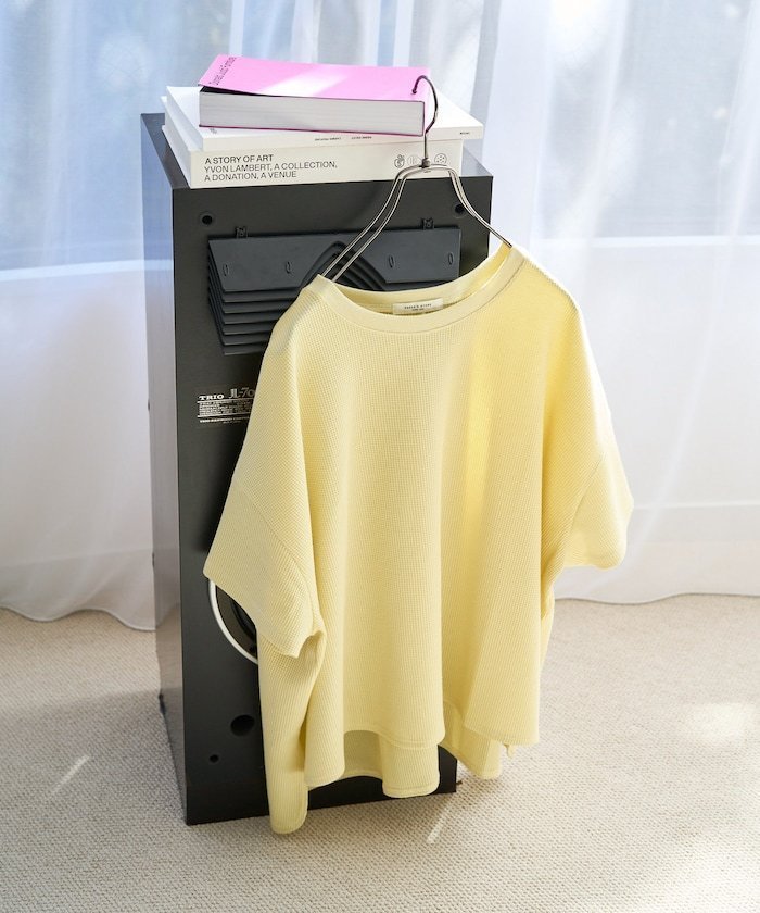 【フリークスストア/FREAK'S STORE】の限定展開 ミニ ワッフル ショート ラウンド 半袖 Tシャツ インテリア・キッズ・メンズ・レディースファッション・服の通販 founy(ファウニー) 　ファッション　Fashion　レディースファッション　Fashion for Women　トップス・カットソー　Cut & Sew Tops　シャツ・ブラウス・オフィスカジュアル　Elegant Blouses & Button-Ups　ロングTシャツ・Tシャツ　Longline T-Shirts & Tees　2026年　2026　2026春夏・S/S　Spring/Summer 2026 SS26　カットソー　Cut and Sewn Top　ショルダー　Shoulder, Shoulder Strap　ショート　Short, Short Length　シンプル　Simple, Minimal　ドロップ　Drop Shoulder, Dropped Style　ボトム　Bottoms, Lower Wear　ラウンド　Round, Round Neck　ワッフル　Waffle, Waffle Knit　半袖　Short Sleeve, Half Sleeve　夏　Summer　S/S・春夏　SS, Spring/Summer, Warm Season　レモンイエロー|ID: prp329100004987130 ipo3291000000037359261