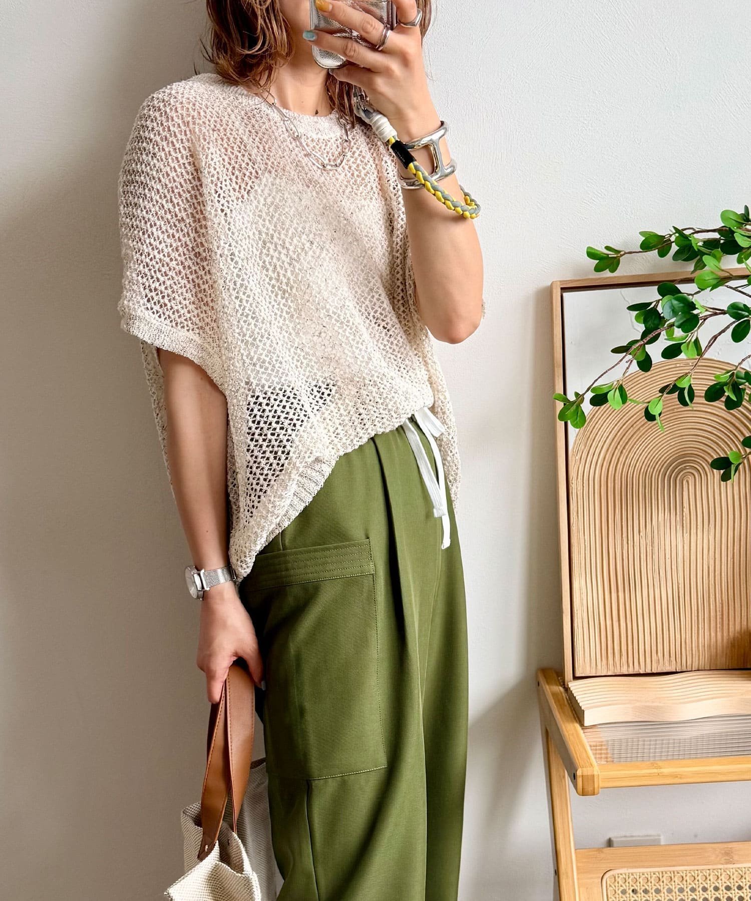 【ノアル/NOAHL】の《mayoさんコラボ》サマーニットメッシュトップス インテリア・キッズ・メンズ・レディースファッション・服の通販 founy(ファウニー) 　ファッション　Fashion　レディースファッション　Fashion for Women　トップス・カットソー　Cut & Sew Tops　ニット　Knit Tops & Sweaters　アクリル　Acrylic Material　コラボ　Collaboration, Collab　サマー　Summer, Summer Style　ショルダー　Shoulder, Shoulder Strap　ドロップ　Drop Shoulder, Dropped Style　ポケット　Pocket, Pocket Detail　メッシュ　Mesh, Net Fabric　夏　Summer　アイボリー|ID: prp329100004987137 ipo3291000000037359327