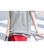 【スローブ イエナ/SLOBE IENA】の《追加》Champion/チャンピオン SLOBE別注 /Mickey/Donald/ Tシャツ 大人の最旬トレンドファッション＆コーディネート founy(ファウニー) ファッション Fashion レディースファッション Fashion for Women トップス・カットソー Cut & Sew Tops シャツ・ブラウス・オフィスカジュアル Elegant Blouses & Button-Ups ロングTシャツ・Tシャツ Longline T-Shirts & Tees インナー Innerwear グラフィック Graphic, Graphic Design ジャケット Jacket, Outerwear スポーツ Sports, Activewear スマート Smart, Elegant ニューヨーク New York, NYC Style 人気 Popular, Best Seller 別注 Limited Edition, Custom Order 2026年 2026 2026春夏・S/S Spring/Summer 2026 SS26 thumbnail グレーB|ID: prp329100004987156 ipo3291000000037359482