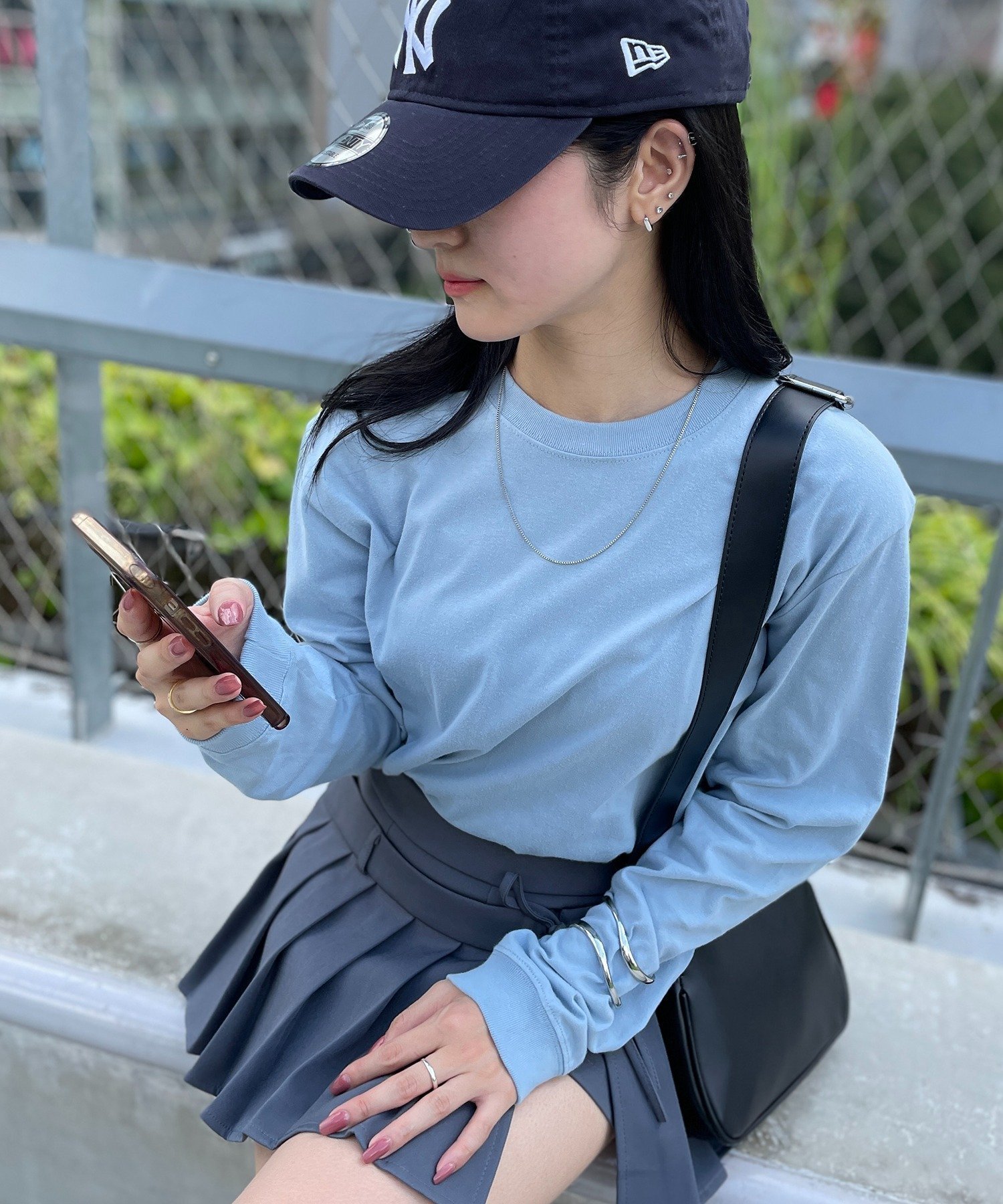 【セットアップセブン/SETUP7】のUnited Athle/プレミアム コットン リブロングスリーブTシャツ ロンT 5011 インテリア・キッズ・メンズ・レディースファッション・服の通販 founy(ファウニー) 　ファッション　Fashion　レディースファッション　Fashion for Women　トップス・カットソー　Cut & Sew Tops　シャツ・ブラウス・オフィスカジュアル　Elegant Blouses & Button-Ups　ロングTシャツ・Tシャツ　Longline T-Shirts & Tees　アンダー　Underwear Essentials　インナー　Innerwear　厚底　Platform Shoes　カットソー　Cut and Sewn Top　カーゴパンツ　Cargo Pants, Utility Pants　サングラス　Sunglasses, Shades　シューズ　Shoes, Footwear　シンプル　Simple, Minimal　ジャケット　Jacket, Outerwear　スウェット / スエット　Sweatshirt, Sweatwear　スニーカー　Sneakers, Trainers　スポーツ　Sports, Activewear　セットアップ　Set-Up, Coordinated Outfit　デニム　Denim, Jeans Material　トレンド　Trend, Trending Now　定番　Standard, Basic Item　人気　Popular, Best Seller　長袖　Long Sleeve, Full Sleeve　ハーフ　Half, Half-Length　ビスチェ　Bustier, Corset Top　ビッグ　Big, Oversized　プレミアム　Premium, High-End　ベスト　Vest, Waistcoat　ベーシック　Basic, Essential　ポロシャツ　Polo Shirt, Collared Tee　L.BLU|ID: prp329100004987160 ipo3291000000037359520