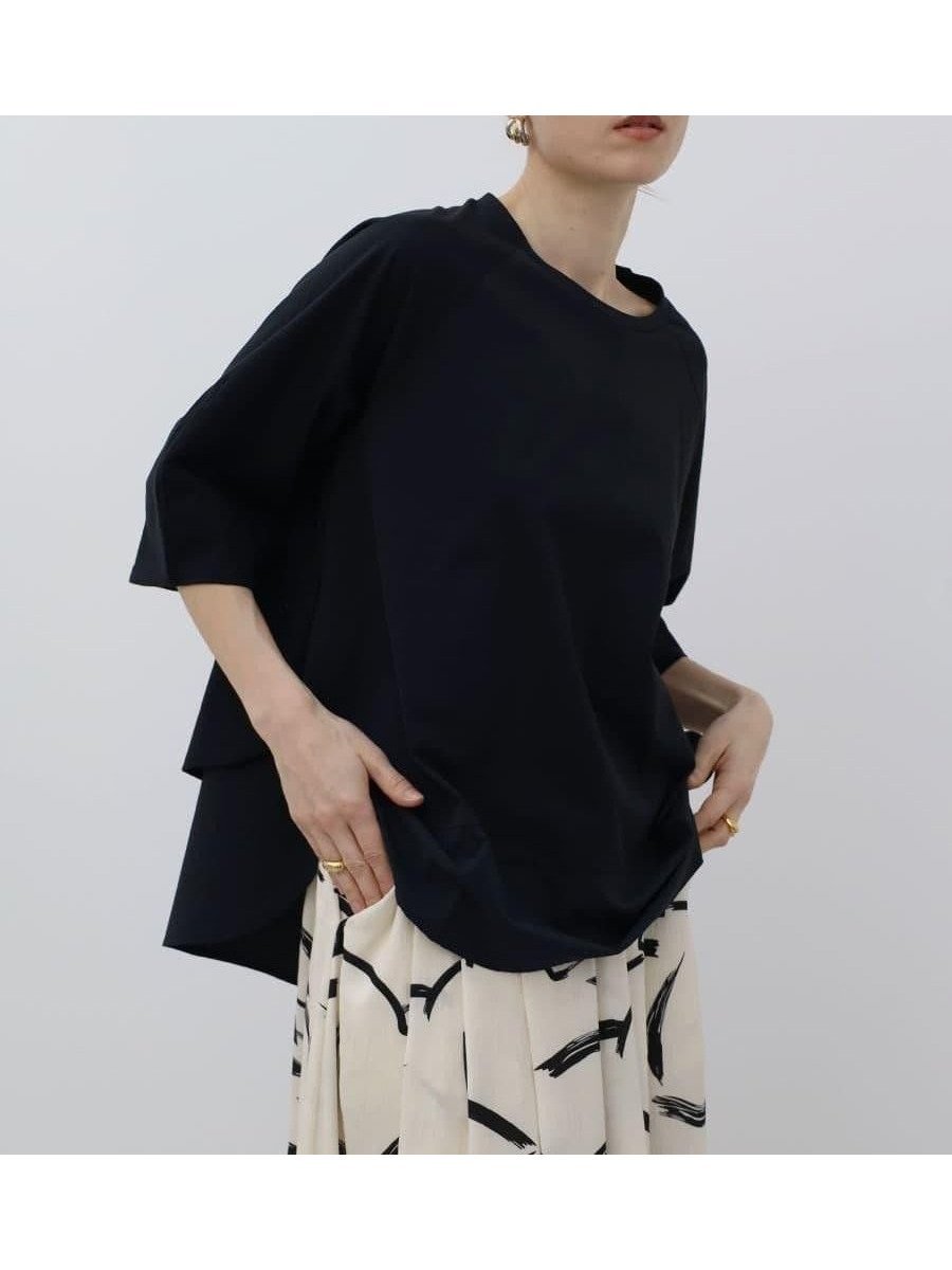 【ラシュッド/LASUD】のレイヤードデザインラウンドヘムカットソー 大人の最旬トレンドファッション＆コーディネート founy(ファウニー) 　ファッション　Fashion　レディースファッション　Fashion for Women　トップス・カットソー　Cut & Sew Tops　カットソー・ベーシックTシャツ　Cut-and-Sewn Tops / Stretch Tees & Basics　カットソー　Cut and Sewn Top　切替　Switching, Contrast Panel　スリーブ　Sleeve, Long Sleeve / Short Sleeve　タフタ　Taffeta, Structured Fabric　ハーフ　Half, Half-Length　夏　Summer　エレガント 上品　Elegant　 other-1|ID: prp329100004987167 ipo3291000000037359555