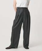 【ビューティ&ユース ユナイテッドアローズ/BEAUTY&YOUTH / UNITED ARROWS】のMARW UNITED ARROWS タック テーパード パンツ UVカット・接触冷感 大人の最旬トレンドファッション＆コーディネート founy(ファウニー) ファッション Fashion レディースファッション Fashion for Women パンツ Pants & Trousers セットアップ Set-Up, Coordinated Outfit テーパード Tapered, Tapered Pants 人気 Popular, Best Seller ポケット Pocket, Pocket Detail 夏 Summer ビジネス 仕事 通勤 Business / Work / Commuting thumbnail DK.GRAY|ID: prp329100004987176 ipo3291000000037359608