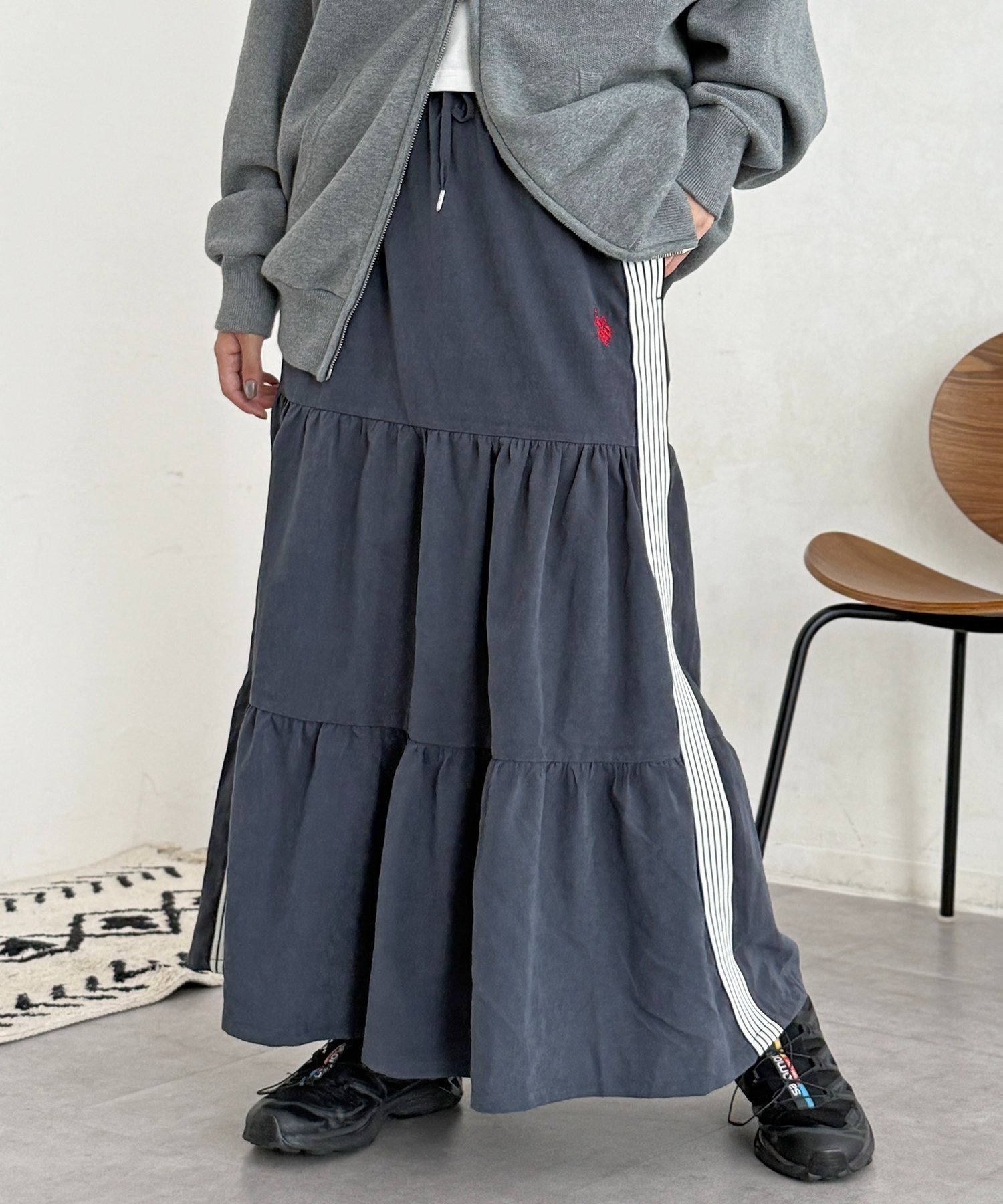 【シーピーシーエム/CPCM】の【U.S. POLO ASSN. 】ティアードスカート インテリア・キッズ・メンズ・レディースファッション・服の通販 founy(ファウニー) 　ファッション　Fashion　レディースファッション　Fashion for Women　スカート　Skirts　ティアードスカート　Tiered Skirts　イタリア　Italy　秋　Autumn　腕時計　Wristwatch　コレクション　Collection, Seasonal Line　ジャケット　Jacket, Outerwear　スニーカー　Sneakers, Trainers　ティアードスカート　Tiered Skirt, Flounced Skirt　デニム　Denim, Jeans Material　メンズ　Men's, Menswear　楽ちん　Easy Fit, Comfortable　おすすめ　Recommended / Our Picks　ミッドナイトブルー|ID: prp329100004987194 ipo3291000000037359757