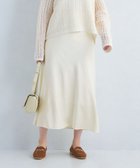 【ユナイテッドアローズ/UNITED ARROWS】のワッシャー サテン ナロー スカート 大人の最旬トレンドファッション＆コーディネート founy(ファウニー) ファッション Fashion レディースファッション Fashion for Women スカート Skirts 春 Spring 秋 Autumn カットソー Cut and Sewn Top サテン Satin, Glossy Fabric スウェット / スエット Sweatshirt, Sweatwear ドット Polka Dot, Dot Pattern フレア Flare, Flared フロント Front, Front Design ロング Long, Long-Length ワッシャー Washer, Crinkled Finish 冬 Winter / This Winter アウトレット Outlet / Clearance おすすめ Recommended / Our Picks 夏 Summer エレガント 上品 Elegant thumbnail OFF WHITE|ID: prp329100004987197 ipo3291000000037359778