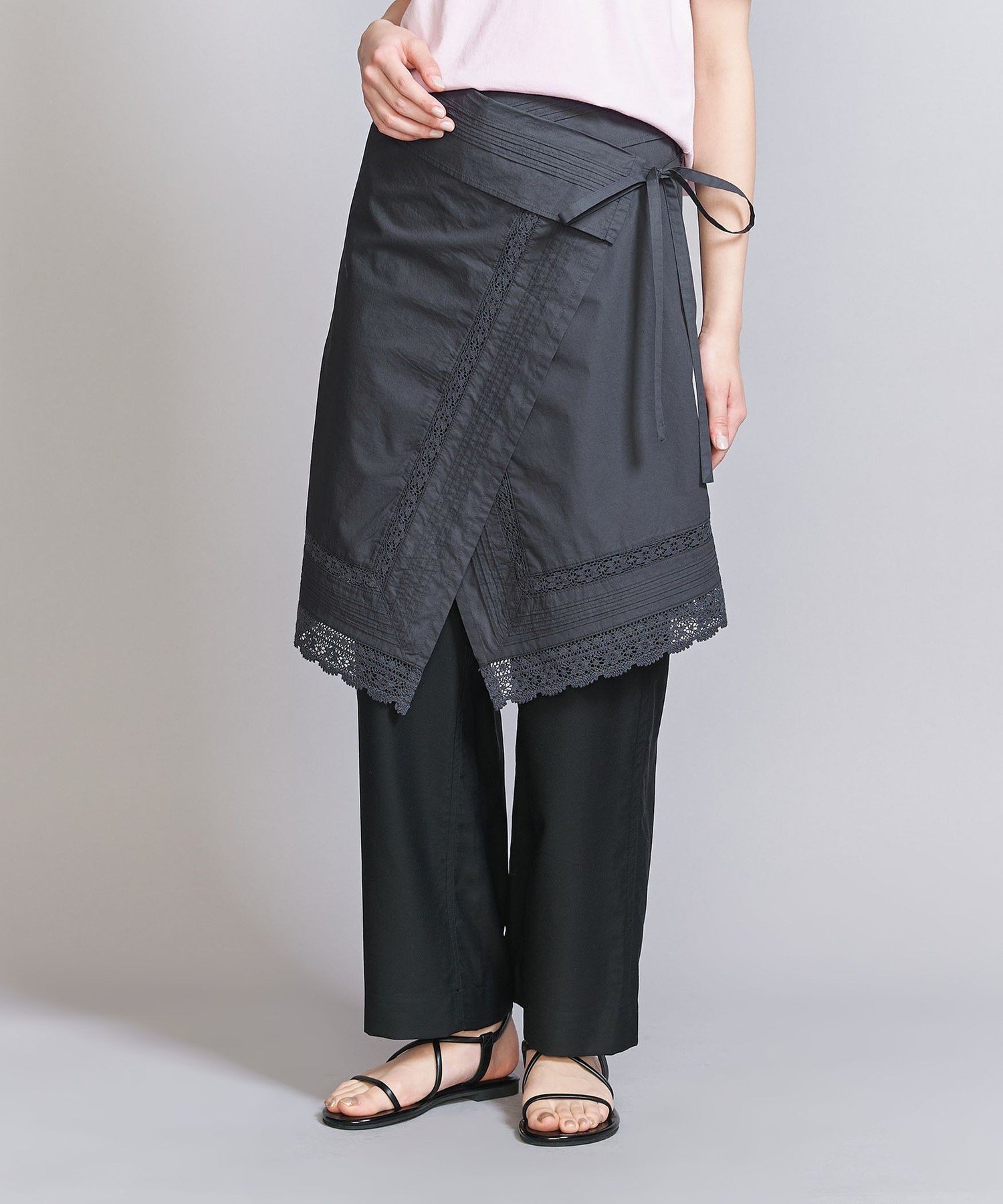 【ユナイテッドアローズ/UNITED ARROWS】のコットンレース ラップスカート キャミソール -2WAY- 大人の最旬トレンドファッション＆コーディネート founy(ファウニー) 　ファッション　Fashion　レディースファッション　Fashion for Women　スカート　Skirts　インナー　Innerwear　ウォッシュ　Washed Finish　キャミソール　Camisole, Spaghetti Strap Top　シンプル　Simple, Minimal　ストレート　Straight, Straight Cut　セットアップ　Set-Up, Coordinated Outfit　フロント　Front, Front Design　ラップ　Wrap, Wrap Design　リボン　Ribbon, Bow　ループ　Loop, Loop Knit　レース　Lace, Lace Fabric　ロング　Long, Long-Length　アウトレット　Outlet / Clearance　おすすめ　Recommended / Our Picks　 other-1|ID: prp329100004987198 ipo3291000000037359780