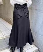 【イング/INGNI】のBackリボンマーメイドスカート 大人の最旬トレンドファッション＆コーディネート founy(ファウニー) ファッション Fashion レディースファッション Fashion for Women スカート Skirts ギンガム Gingham, Gingham Fabric ショート Short, Short Length シンプル Simple, Minimal スマホ Smartphone, Mobile Device トレンド Trend, Trending Now バランス Balance, Style Balance フェミニン Feminine, Girly マーメイド Mermaid, Fishtail Silhouette 無地 Plain, Solid Color リボン Ribbon, Bow ロング Long, Long-Length おすすめ Recommended / Our Picks エレガント 上品 Elegant thumbnail クロ|ID: prp329100004987199 ipo3291000000037359787
