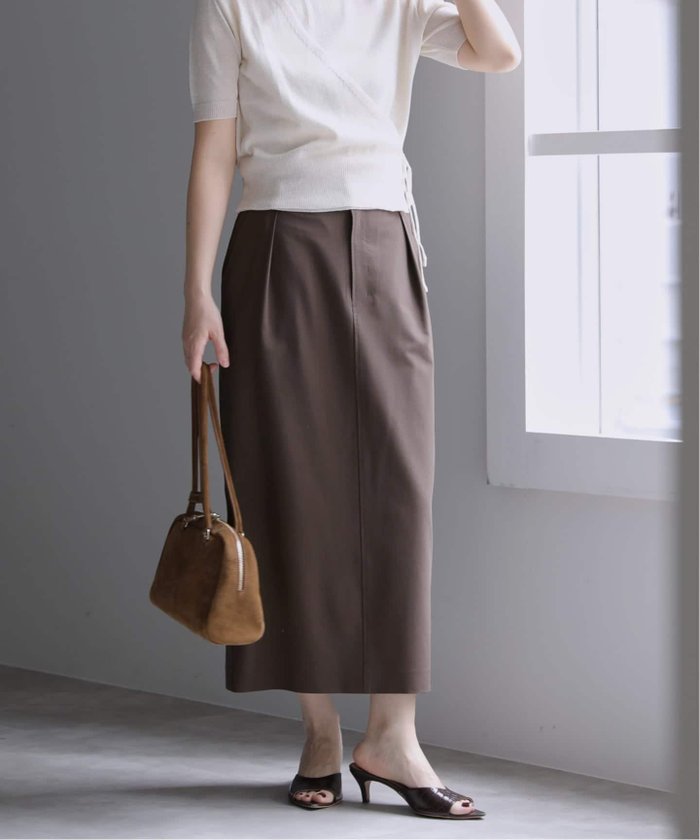 【ラ トータリテ/La TOTALITE】の【洗える】ベルトSETタックタイトスカート インテリア・キッズ・メンズ・レディースファッション・服の通販 founy(ファウニー) https://founy.com/ ファッション Fashion レディースファッション Fashion for Women スカート Skirts ベルト&ウエストマーク Belts & Waist Accessories 2026年 2026 2026春夏・S/S Spring/Summer 2026 SS26 おすすめ Recommended / Our Picks コンパクト Compact, Small Size タイトスカート Pencil Skirt, Tight Skirt フロント Front, Front Design 洗える Machine Washable |ID: prp329100004987225 ipo3291000000037359857