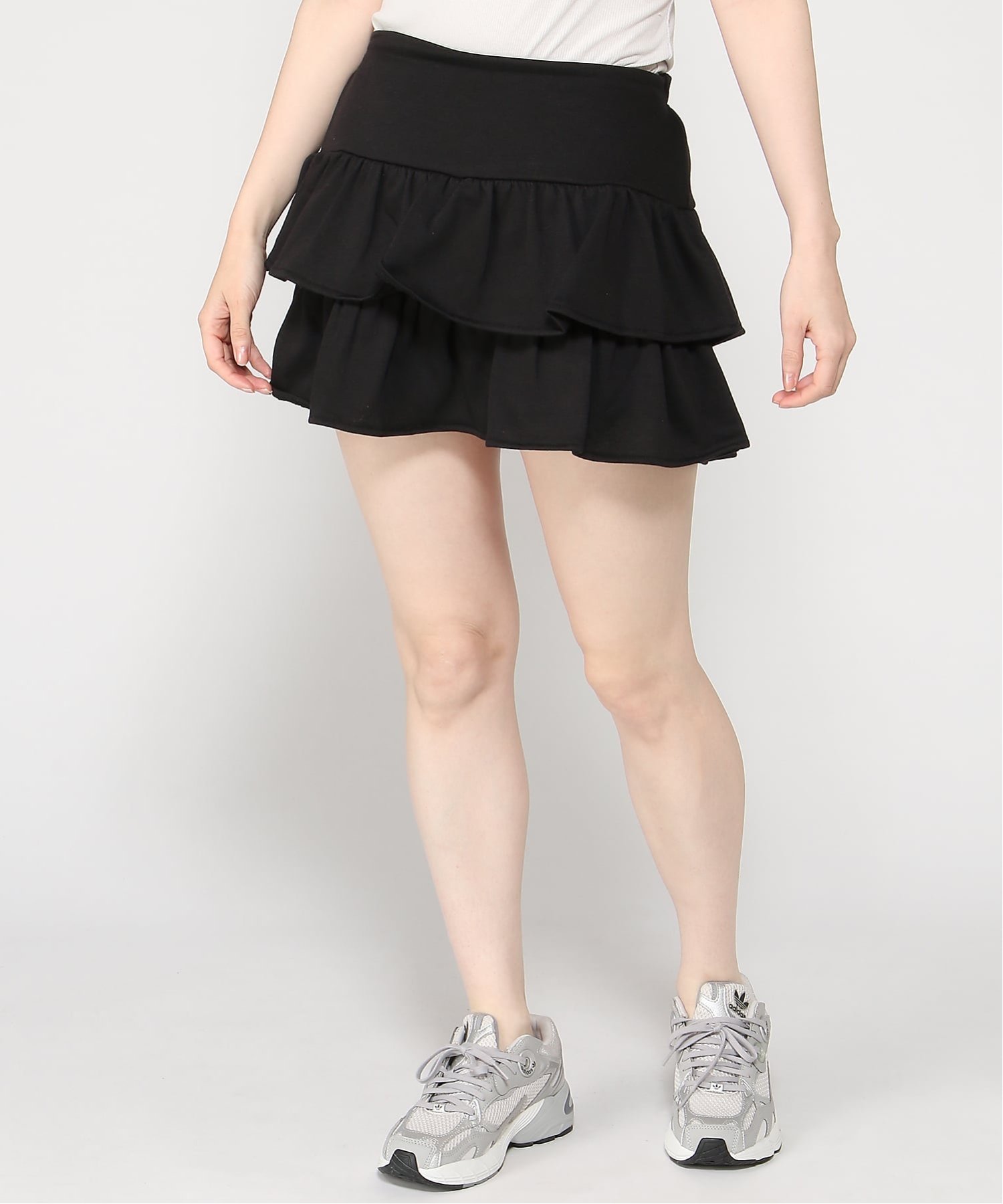【イング/INGNI】のINGNI/ラインストーンロゴフリルSK 大人の最旬トレンドファッション＆コーディネート founy(ファウニー) 　ファッション　Fashion　レディースファッション　Fashion for Women　スカート　Skirts　インナー　Innerwear　ガーリー　Girly, Feminine Style　コンパクト　Compact, Small Size　ショート　Short, Short Length　スウェット / スエット　Sweatshirt, Sweatwear　ストーン　Stone, Gem-Like　セットアップ　Set-Up, Coordinated Outfit　フィット　Fit, Slim Fit　フリル　Frill, Ruffle　ミニスカート　Mini Skirt, Short Skirt　 other-1|ID: prp329100004987243 ipo3291000000037359931