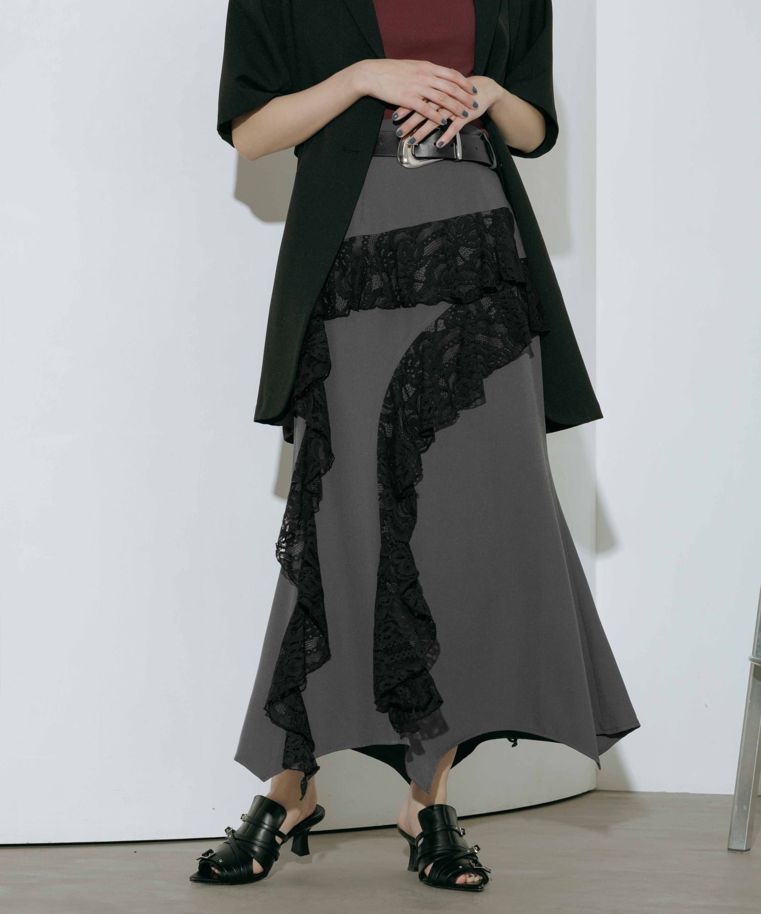 【ページボーイ/PAGEBOY】のレースフリルマーメイドスカート インテリア・キッズ・メンズ・レディースファッション・服の通販 founy(ファウニー) 　ファッション　Fashion　レディースファッション　Fashion for Women　スカート　Skirts　おすすめ　Recommended / Our Picks　アシンメトリー　Asymmetrical Style　シンプル　Simple, Minimal　トレンド　Trend, Trending Now　フリル　Frill, Ruffle　マーメイド　Mermaid, Fishtail Silhouette　レース　Lace, Lace Fabric　切替　Switching, Contrast Panel　グレー15|ID: prp329100004987256 ipo3291000000037359978