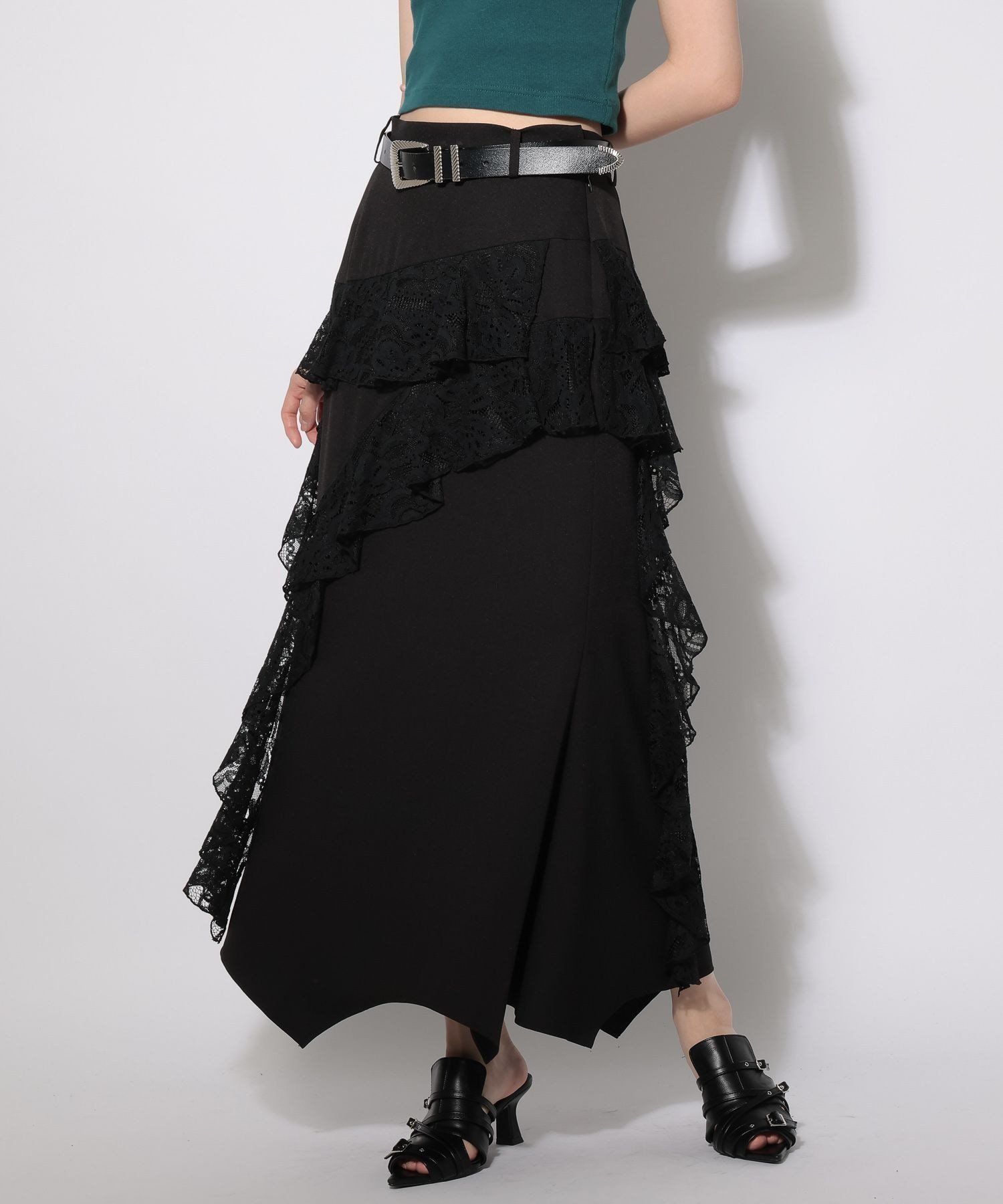 【ページボーイ/PAGEBOY】のレースフリルマーメイドスカート インテリア・キッズ・メンズ・レディースファッション・服の通販 founy(ファウニー) 　ファッション　Fashion　レディースファッション　Fashion for Women　スカート　Skirts　おすすめ　Recommended / Our Picks　アシンメトリー　Asymmetrical Style　シンプル　Simple, Minimal　トレンド　Trend, Trending Now　フリル　Frill, Ruffle　マーメイド　Mermaid, Fishtail Silhouette　レース　Lace, Lace Fabric　切替　Switching, Contrast Panel　ブラック09|ID: prp329100004987256 ipo3291000000037359979
